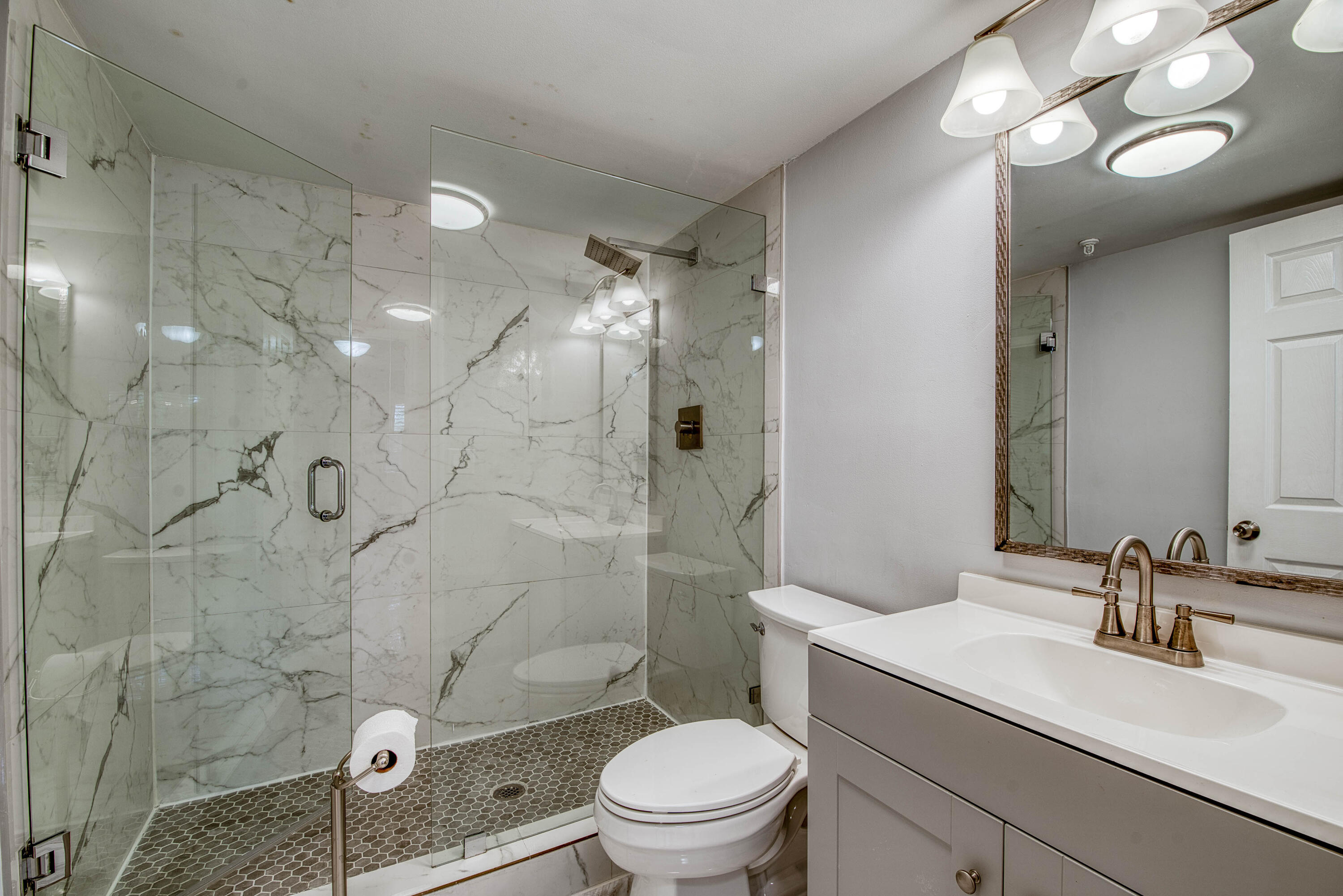 896 N Federal #128, Lantana FL 33462