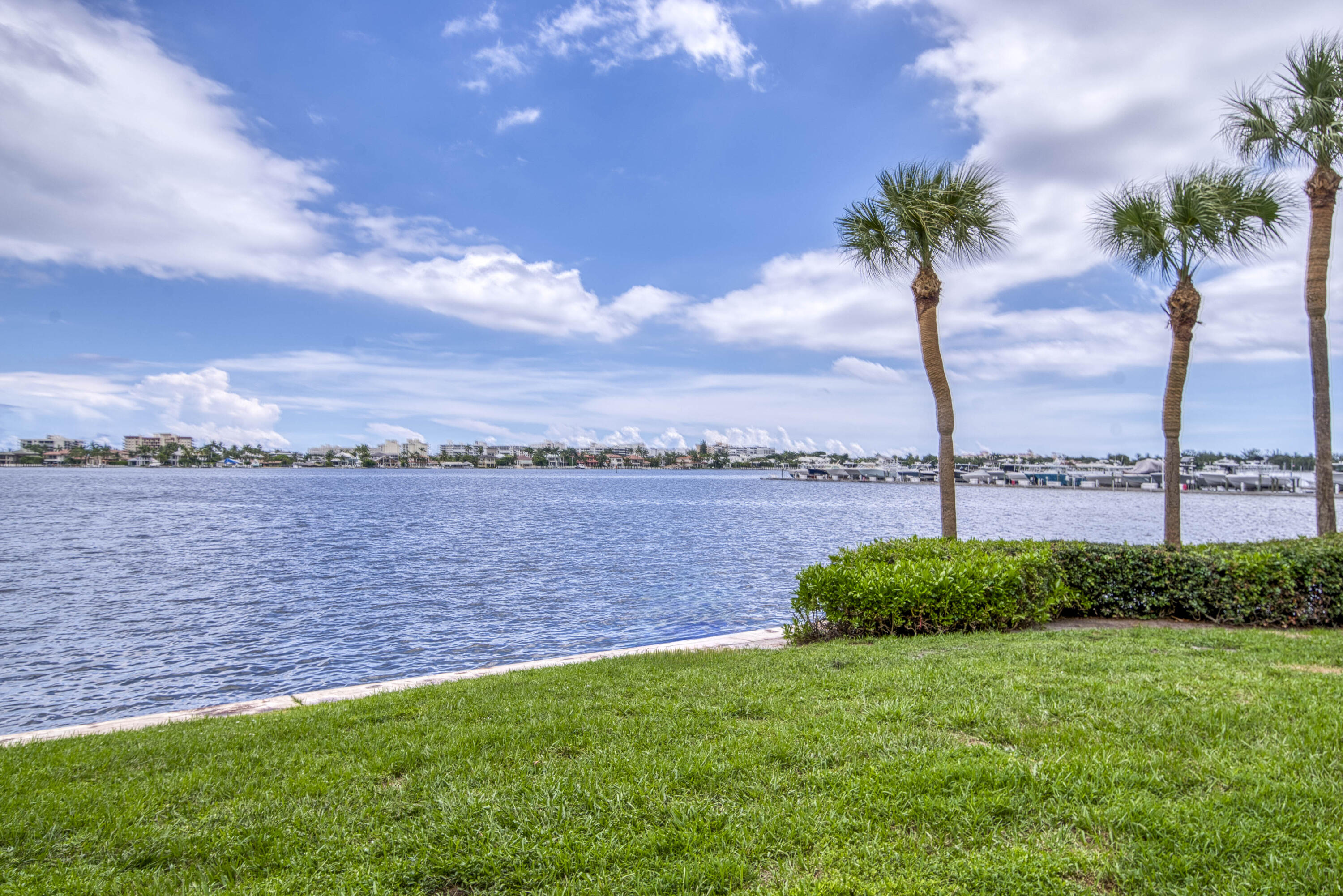 896 N Federal #128, Lantana FL 33462