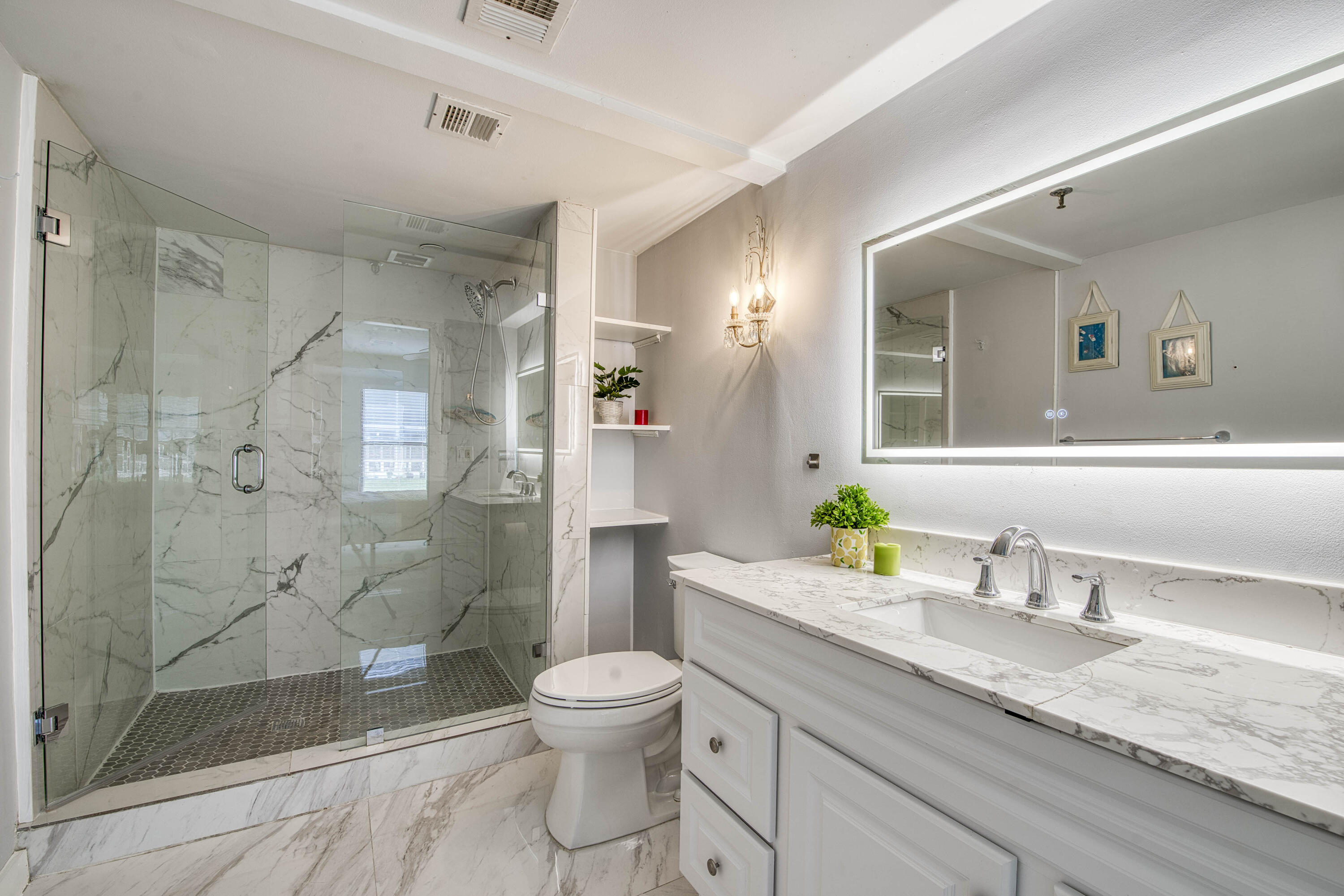 896 N Federal #128, Lantana FL 33462