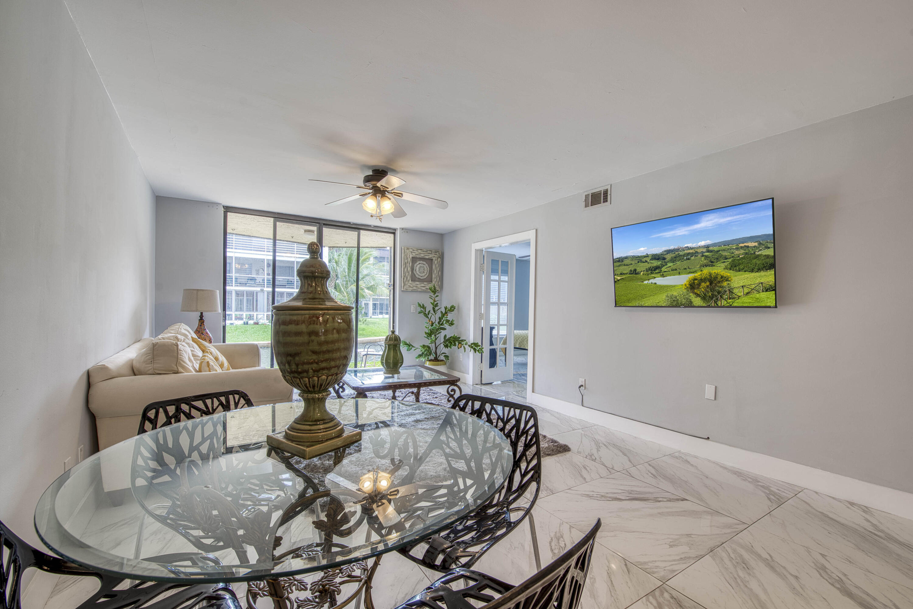 896 N Federal #128, Lantana FL 33462