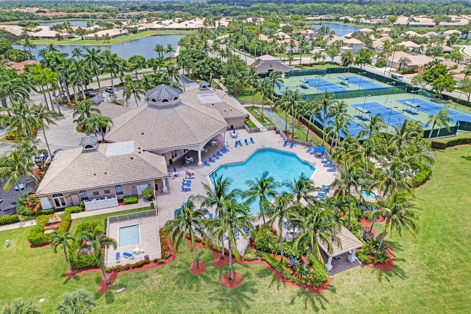 2887 N Bight, West Palm Beach FL 33411