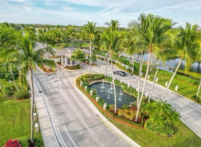 2887 N Bight, West Palm Beach FL 33411