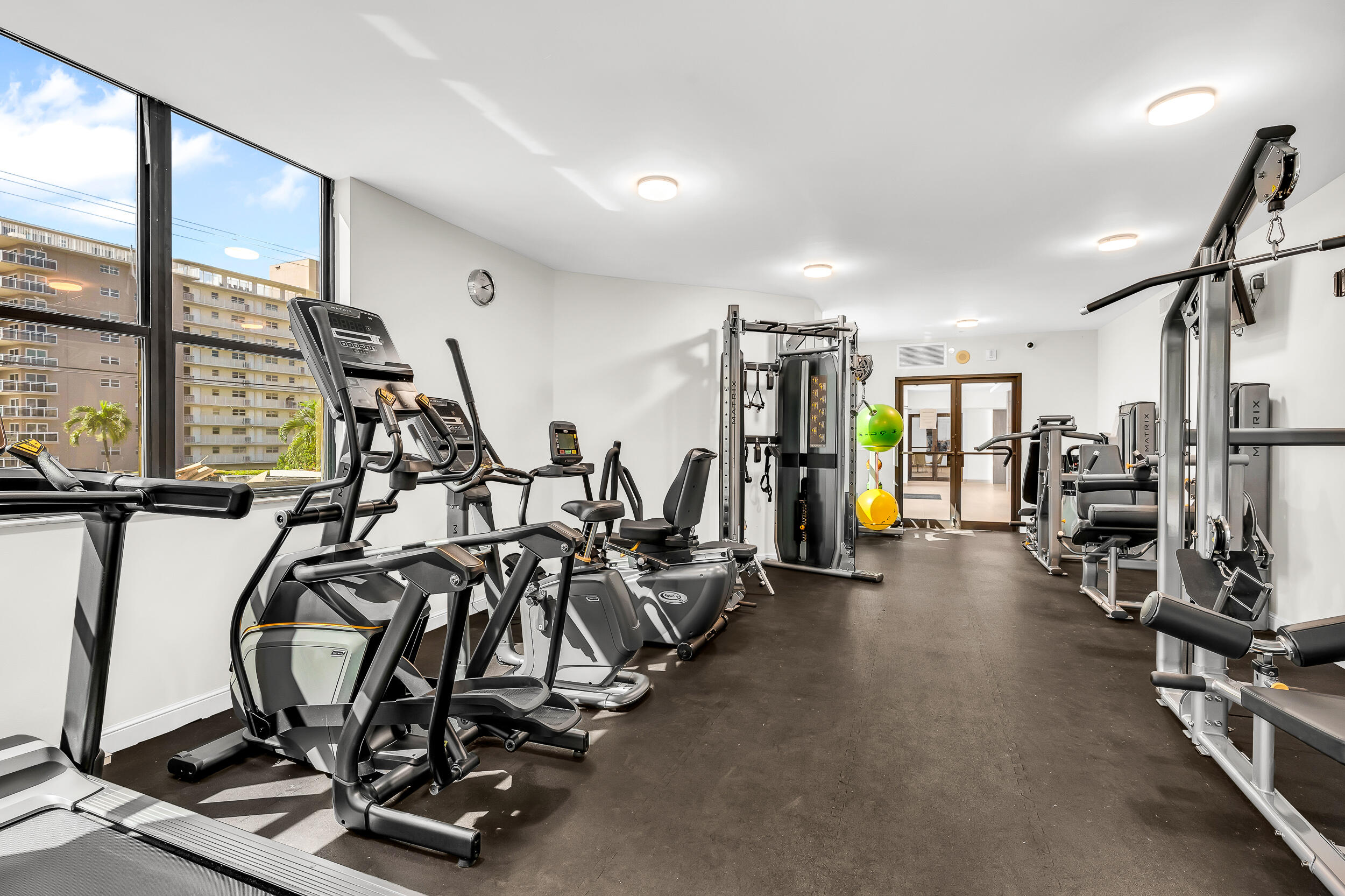 1155 Hillsboro Mile #602, Hillsboro Beach FL 33062