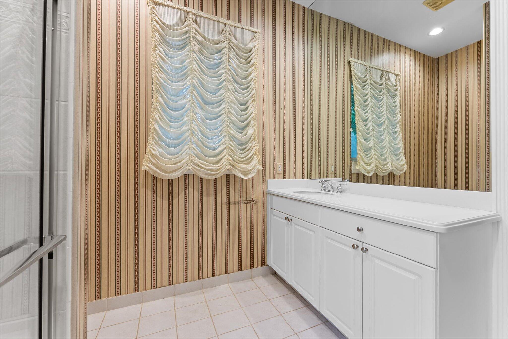 7081 Mallorca Crescent, Boca Raton FL 33433