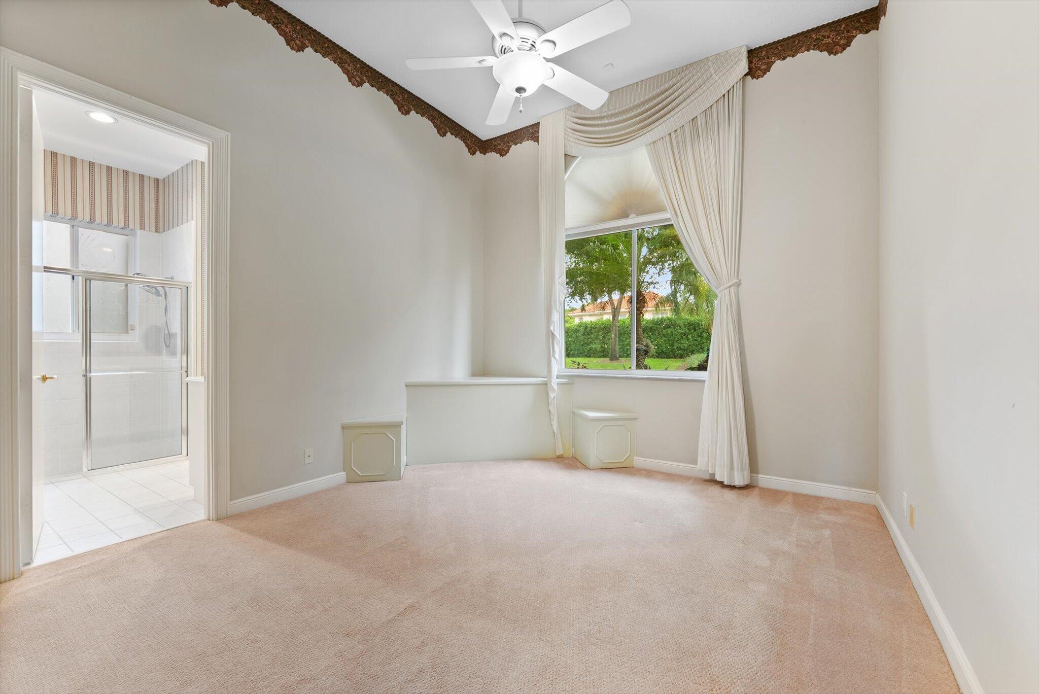 7081 Mallorca Crescent, Boca Raton FL 33433