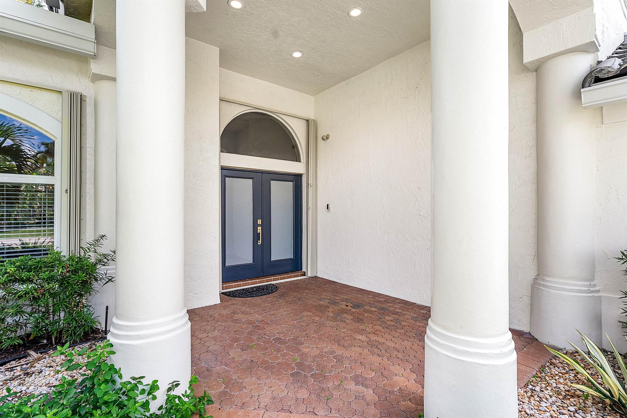 19614 Star Island Drive, Boca Raton FL 33498