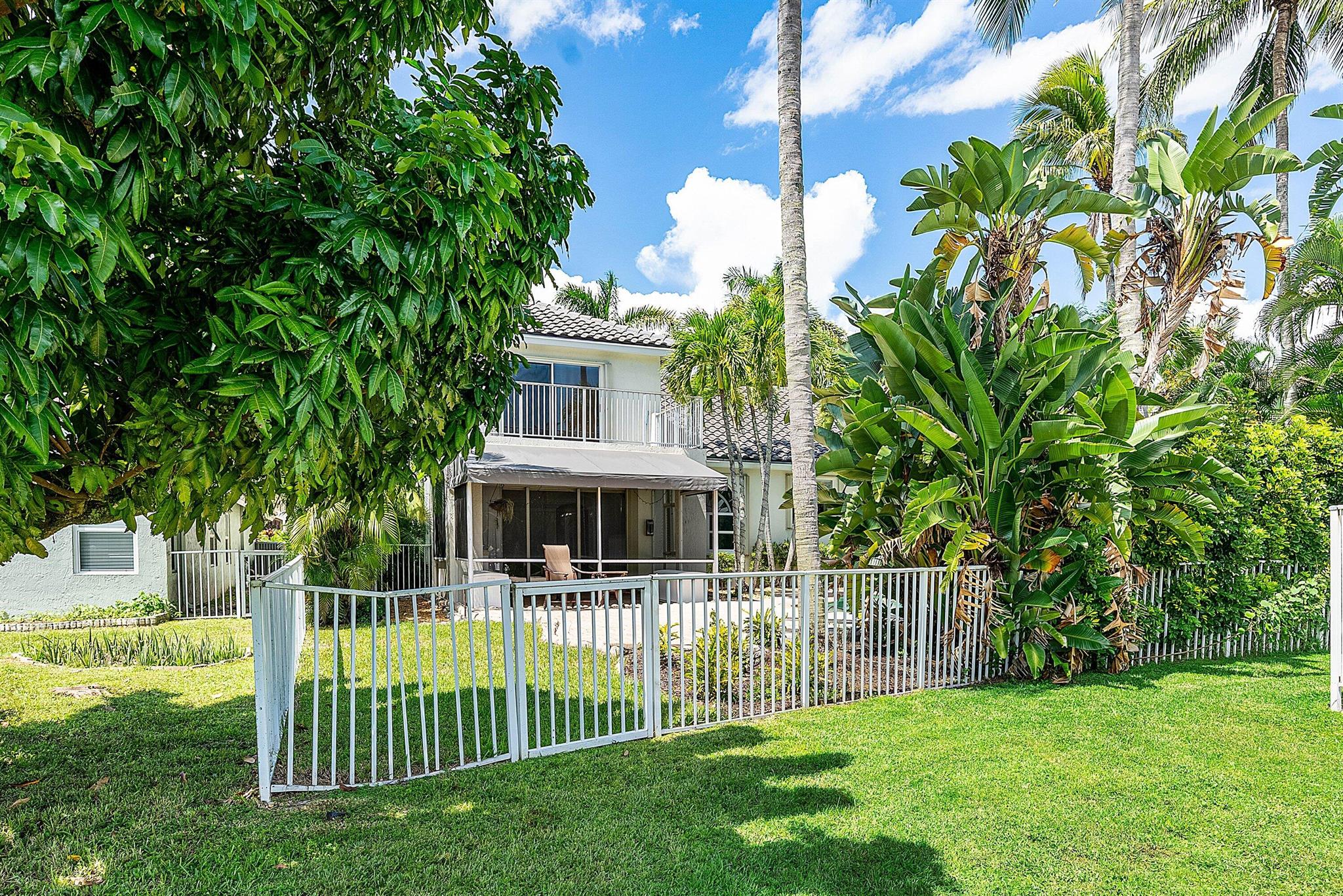 19614 Star Island Drive, Boca Raton FL 33498