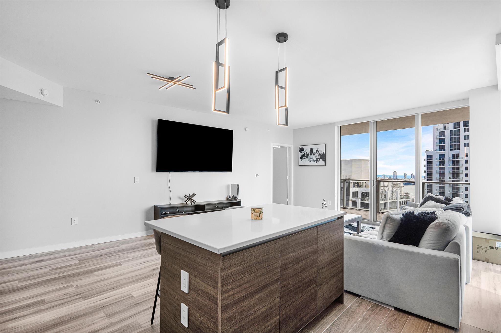 1100 S Miami Avenue #3901, Miami FL 33130