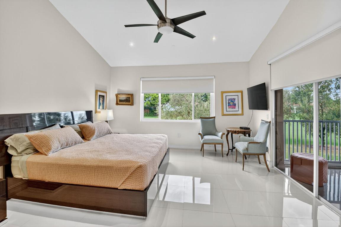 2421 NW 59th #303, Boca Raton FL 33496