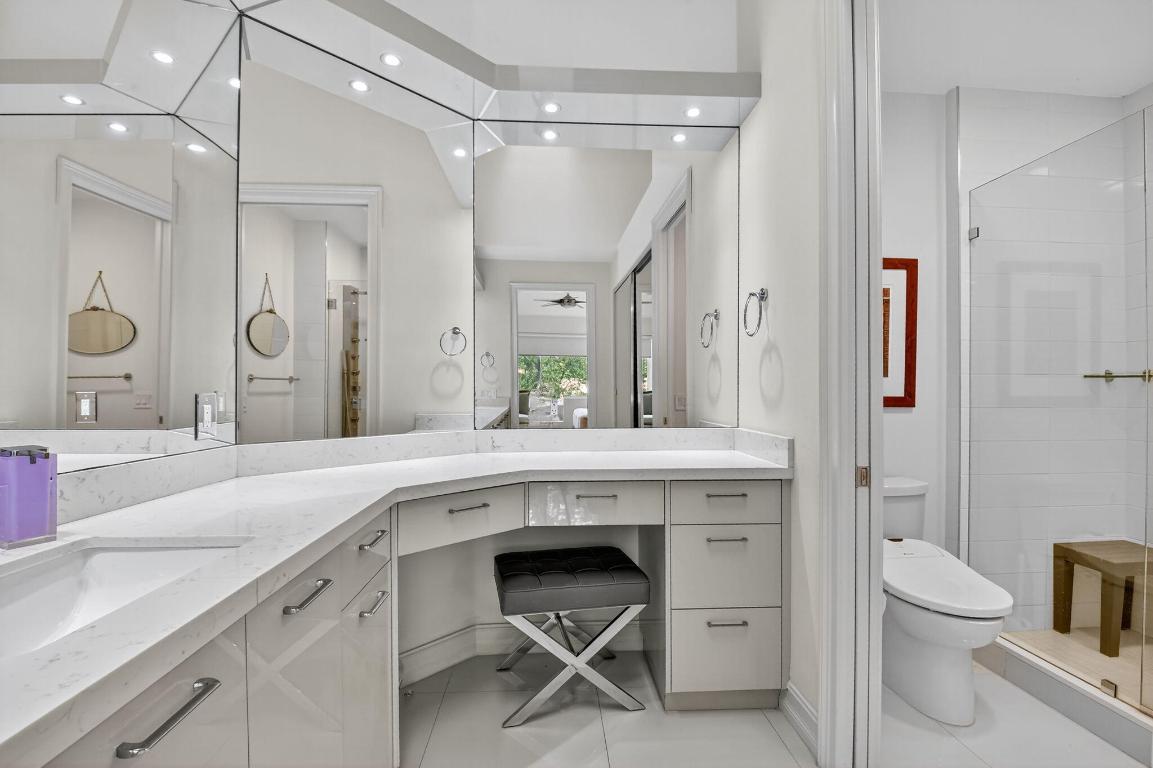 2421 NW 59th #303, Boca Raton FL 33496