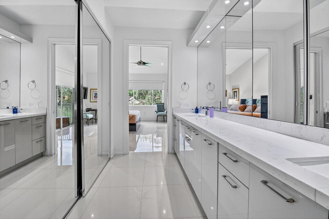 2421 NW 59th #303, Boca Raton FL 33496