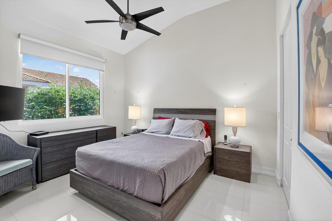 2421 NW 59th #303, Boca Raton FL 33496