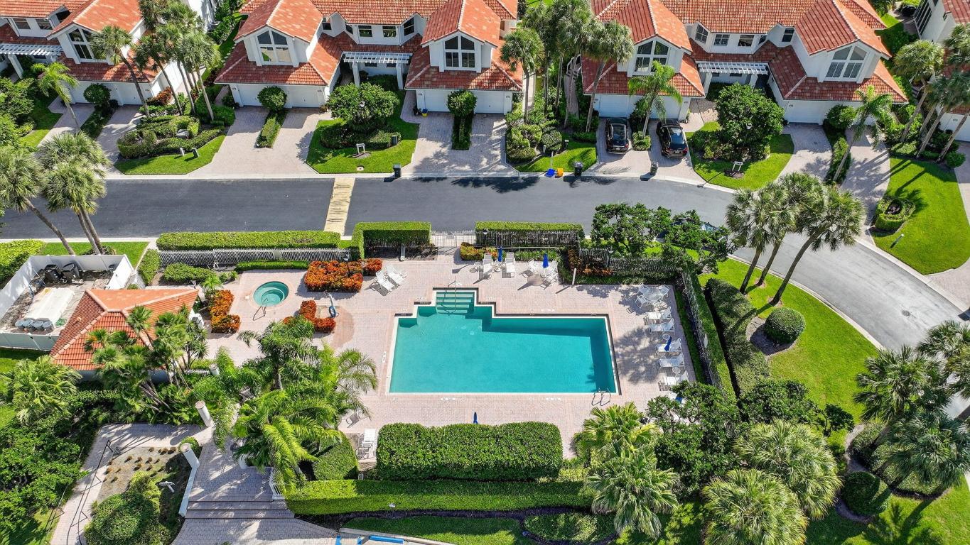 2421 NW 59th #303, Boca Raton FL 33496