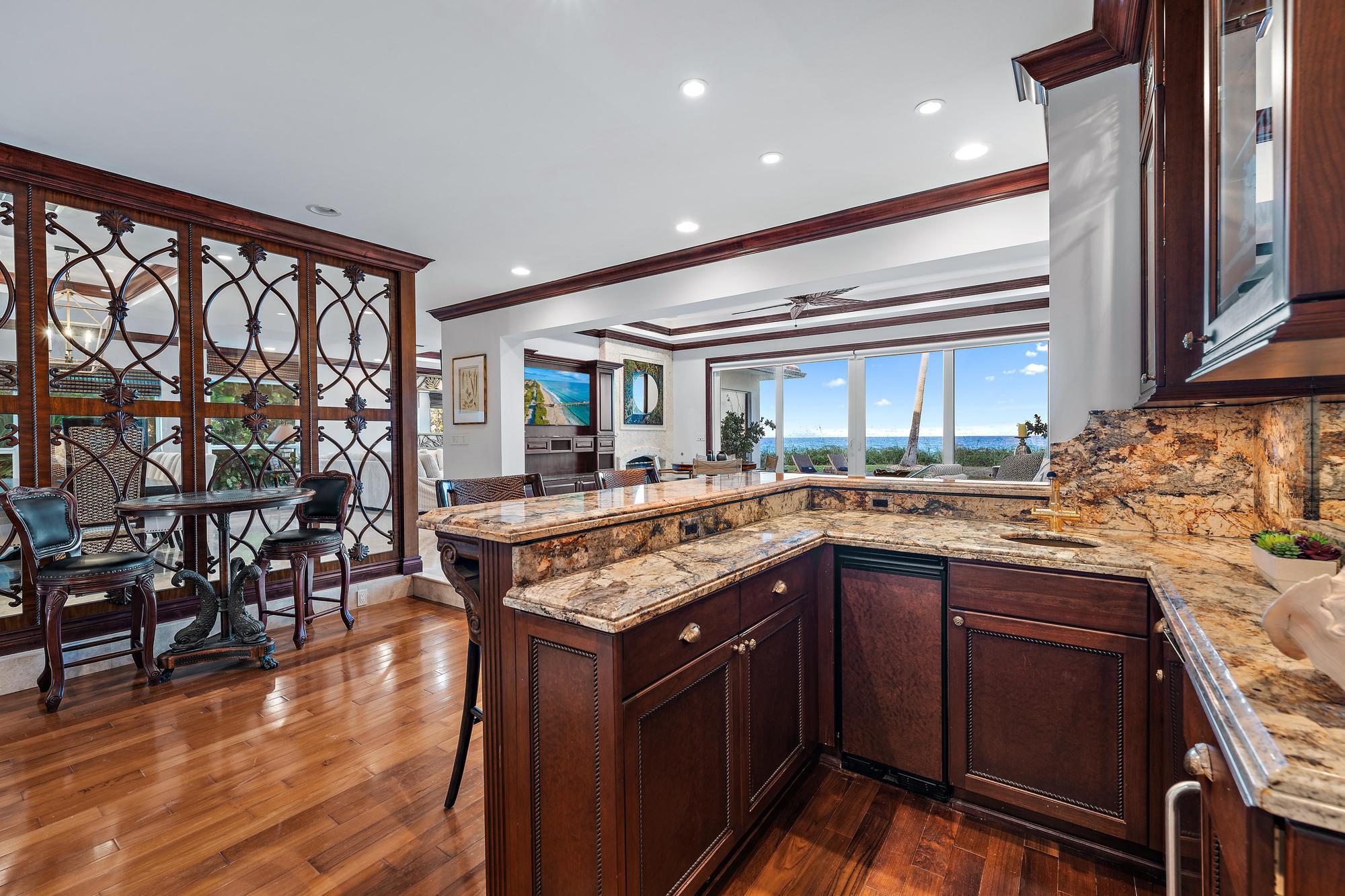 613 S Beach, Jupiter FL 33469