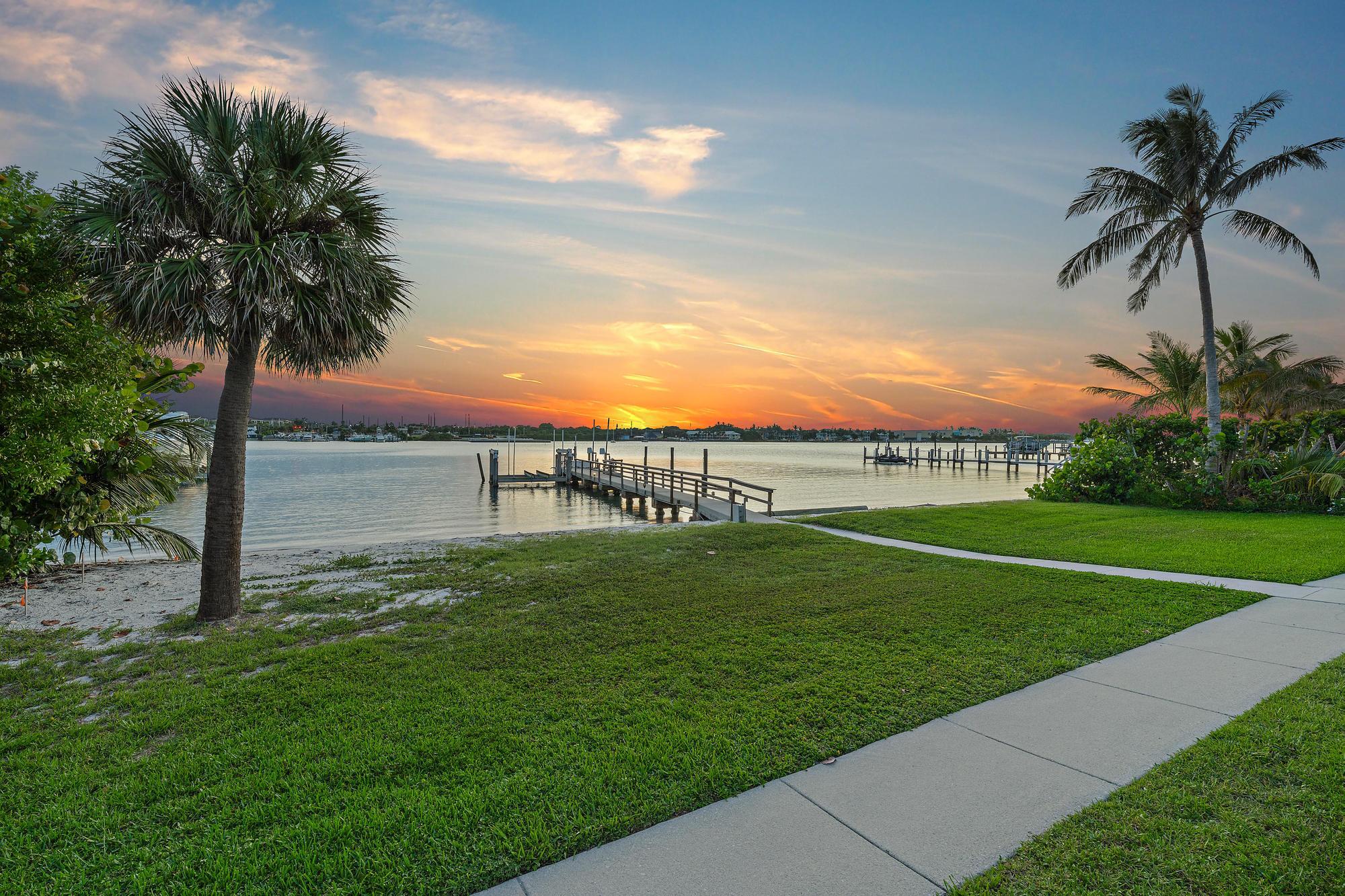 613 S Beach, Jupiter FL 33469