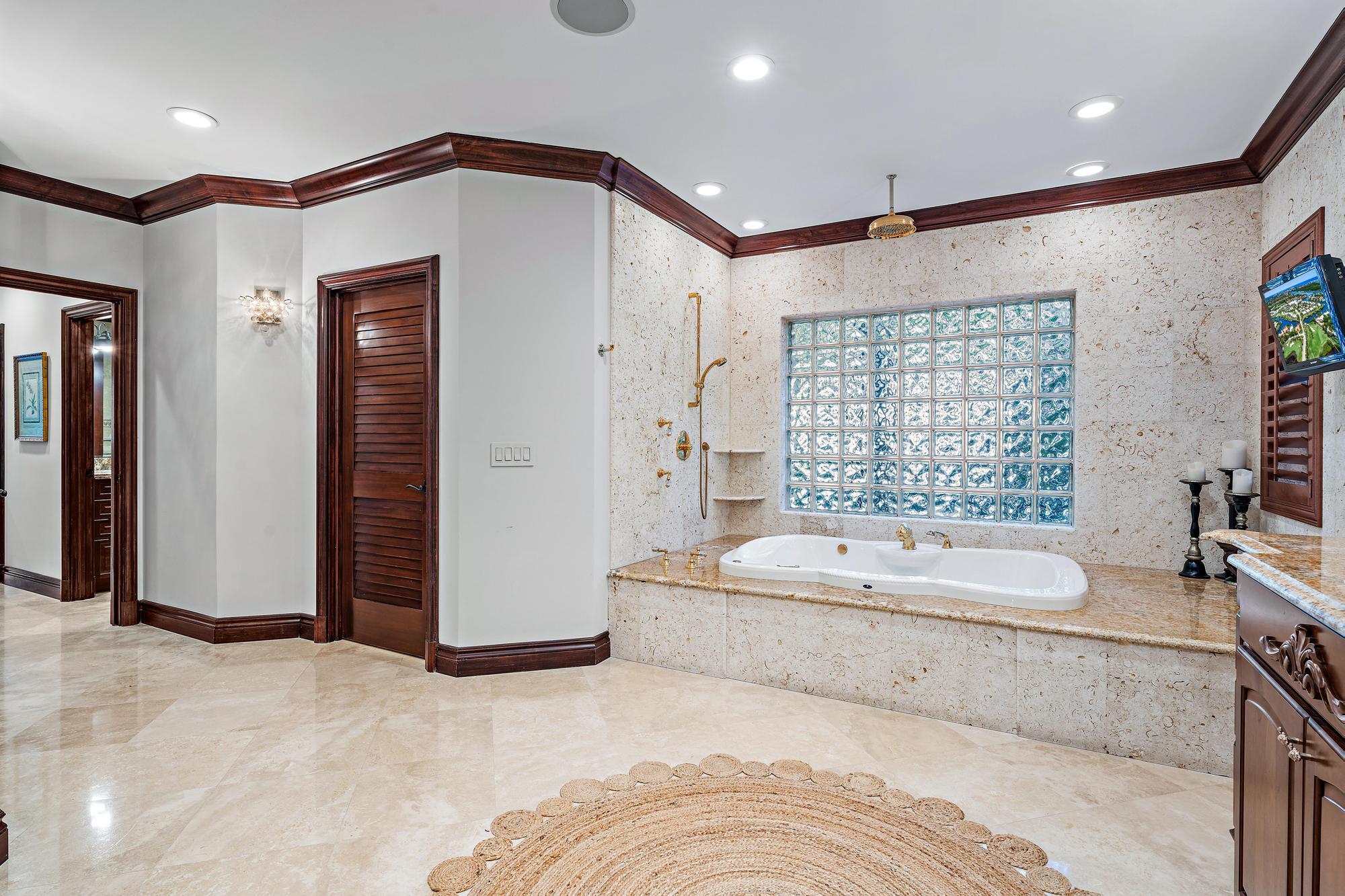 613 S Beach, Jupiter FL 33469