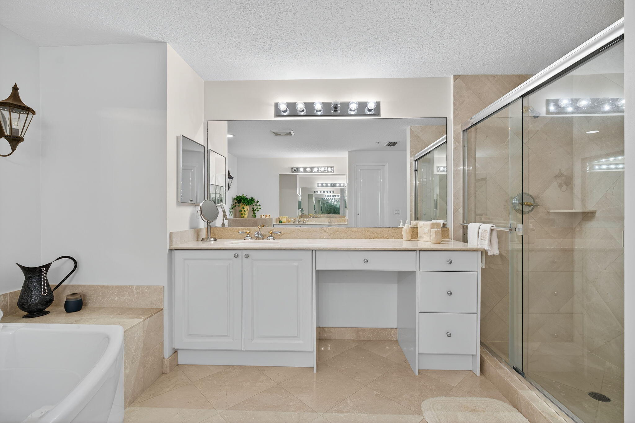700 Ocean Royale #Ph 3, Juno Beach FL 33408