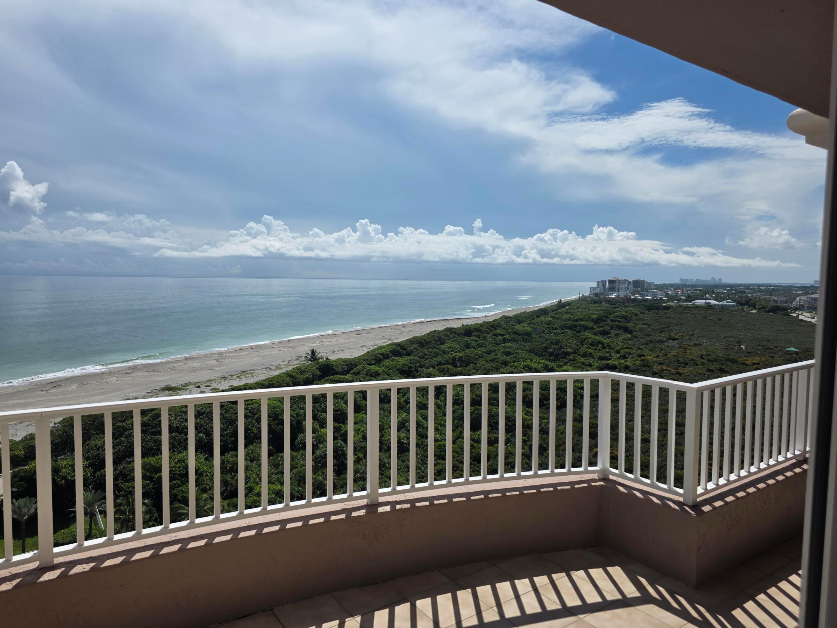 700 Ocean Royale #Ph 3, Juno Beach FL 33408
