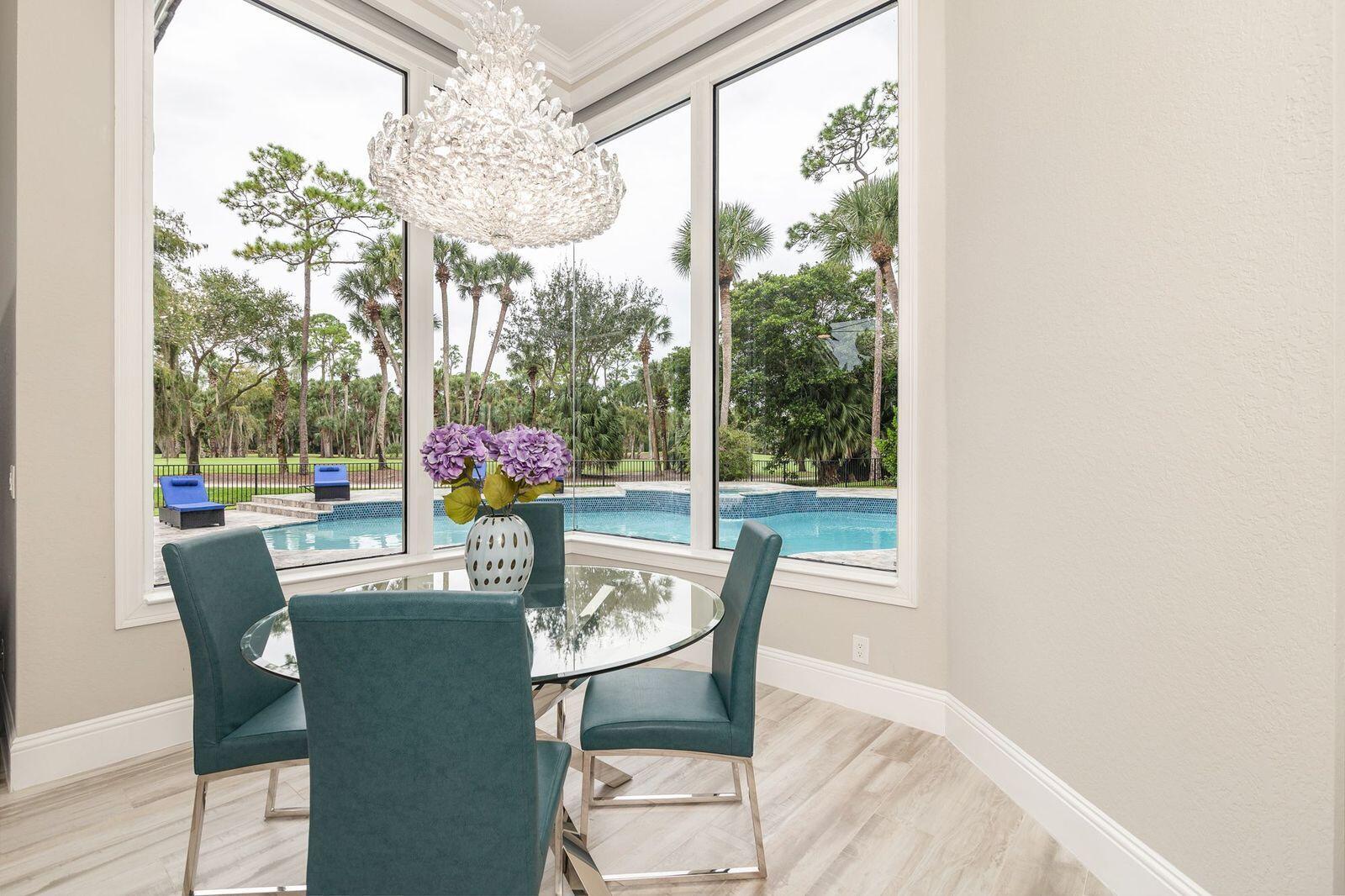 1543 Breakers West, West Palm Beach FL 33411