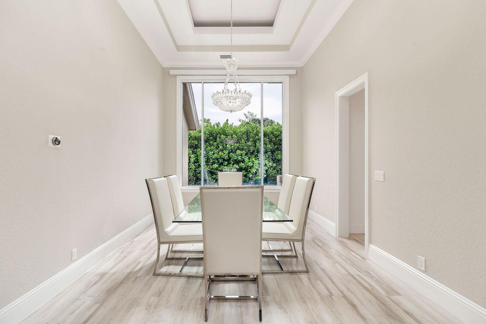 1543 Breakers West, West Palm Beach FL 33411