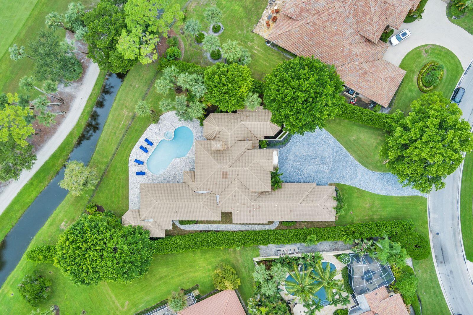 1543 Breakers West, West Palm Beach FL 33411