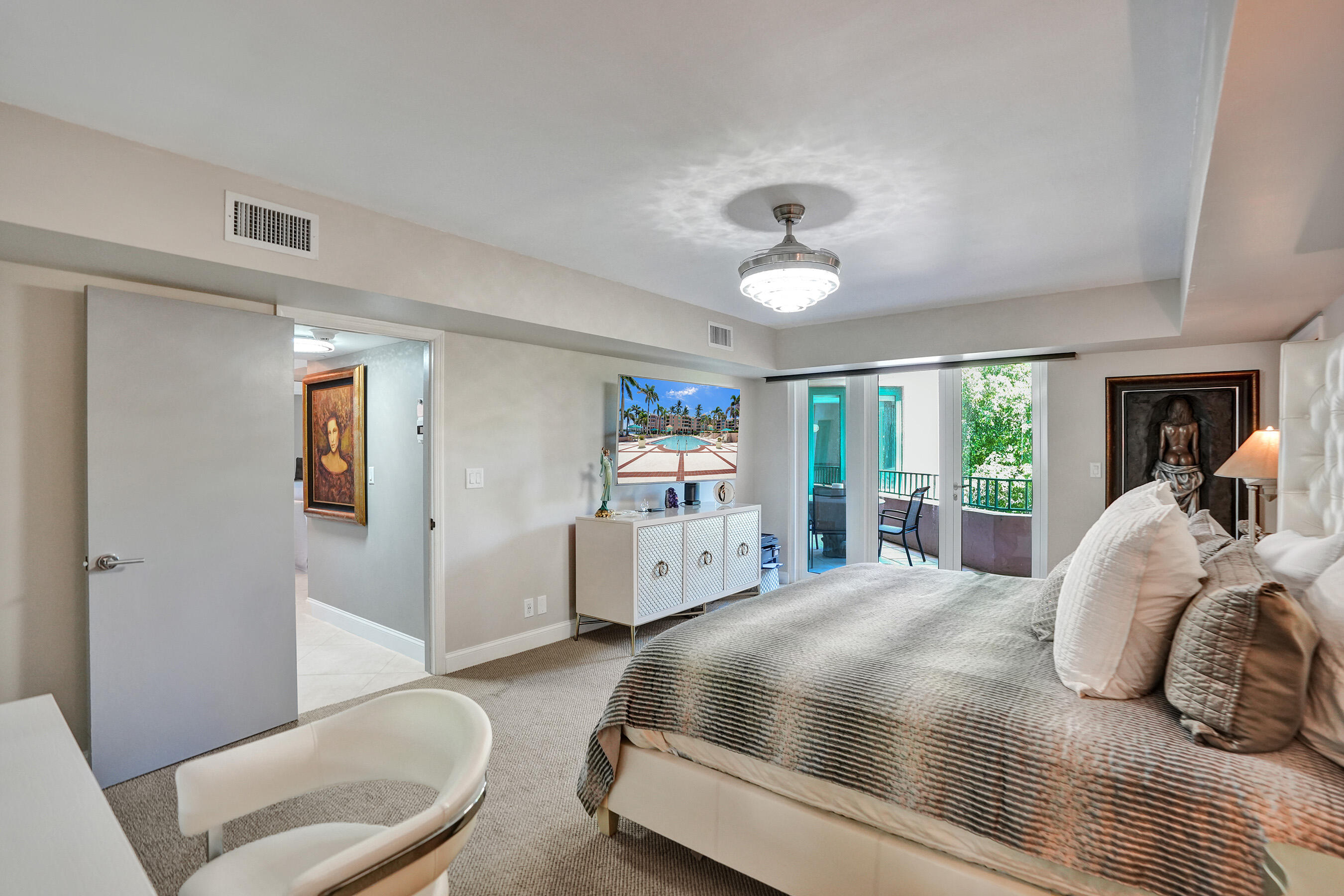 100 SE 5th #406, Boca Raton FL 33432