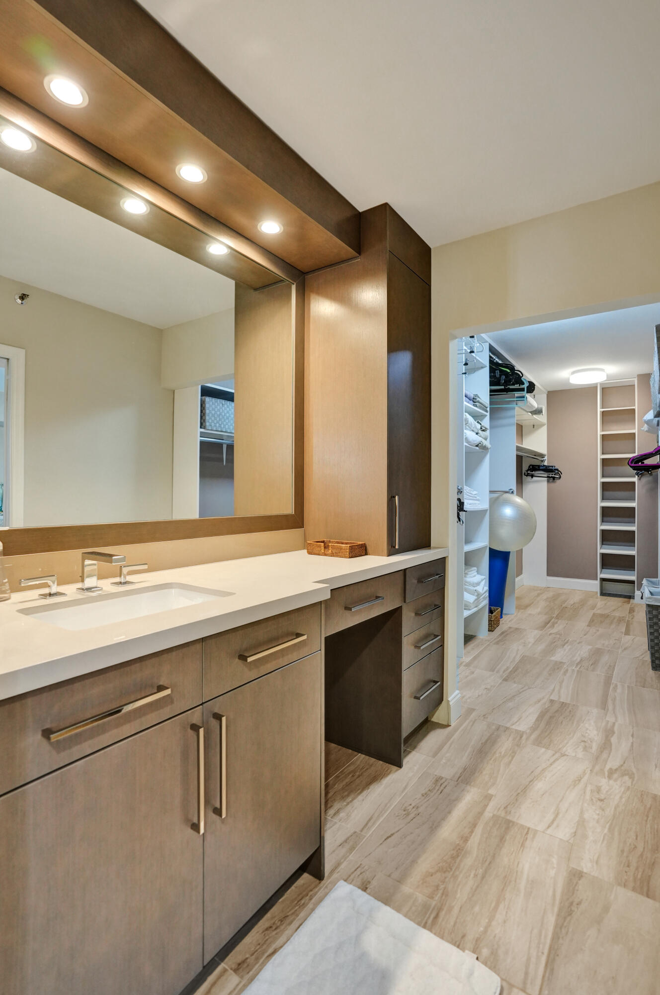 100 SE 5th #406, Boca Raton FL 33432