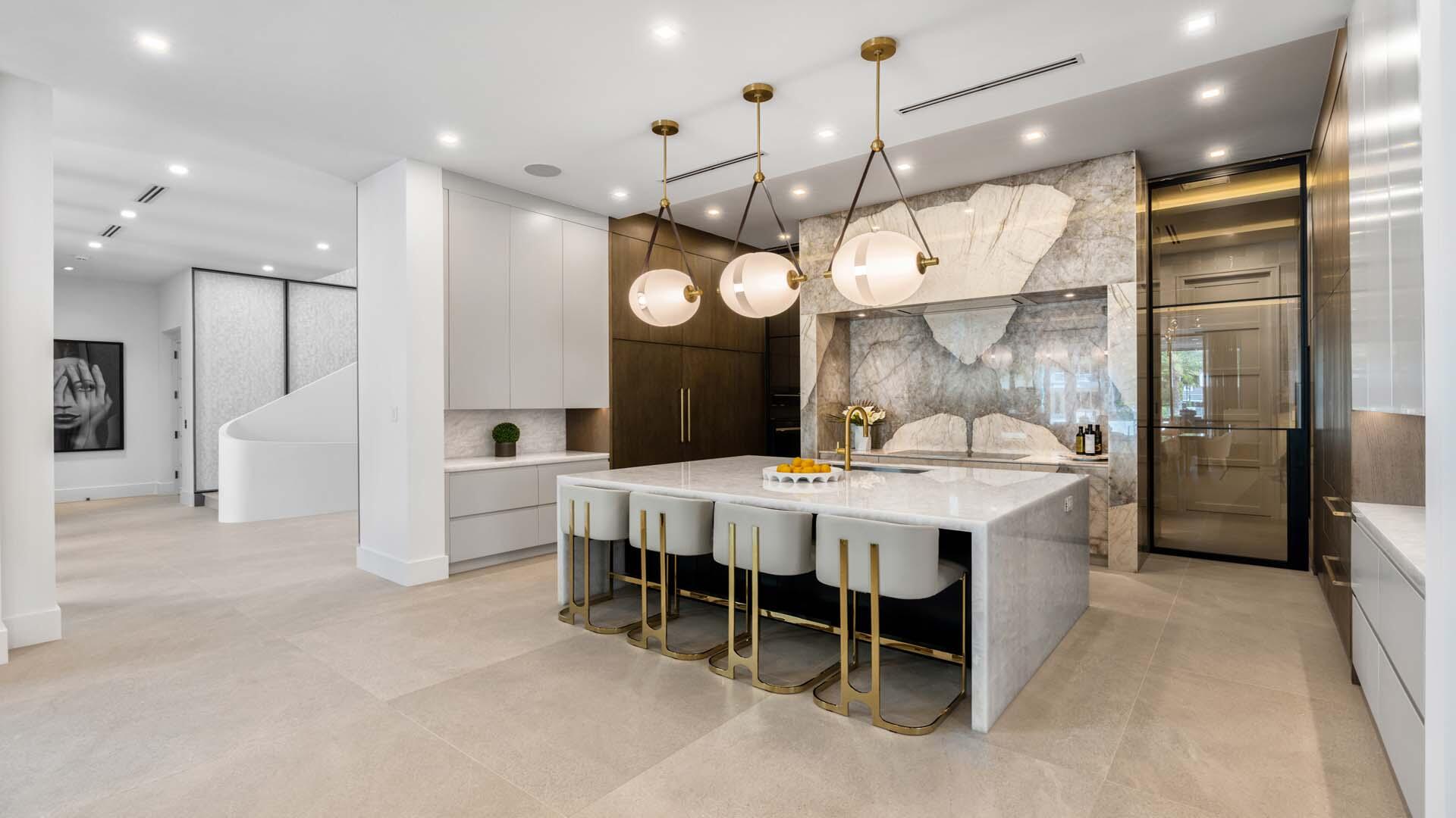 207 W Coconut Palm, Boca Raton FL 33432