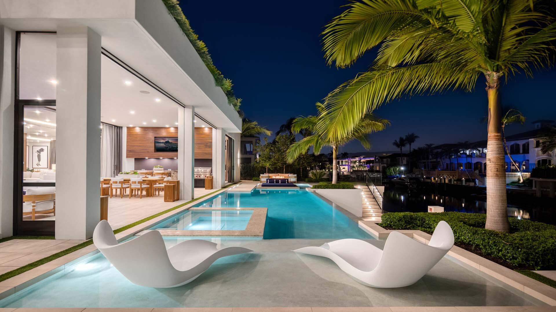 207 W Coconut Palm, Boca Raton FL 33432