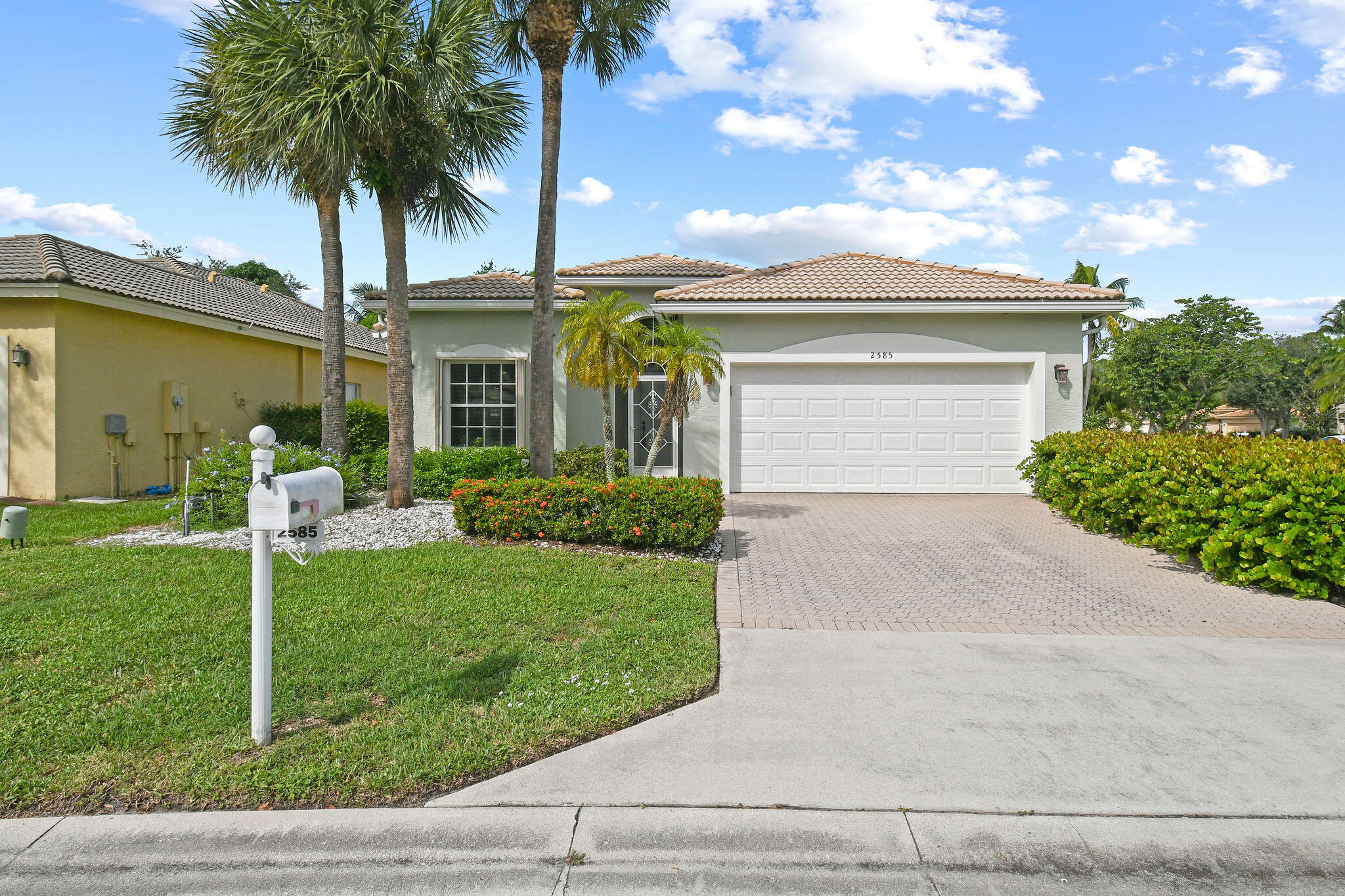 2585 San Andros, West Palm Beach FL 33411