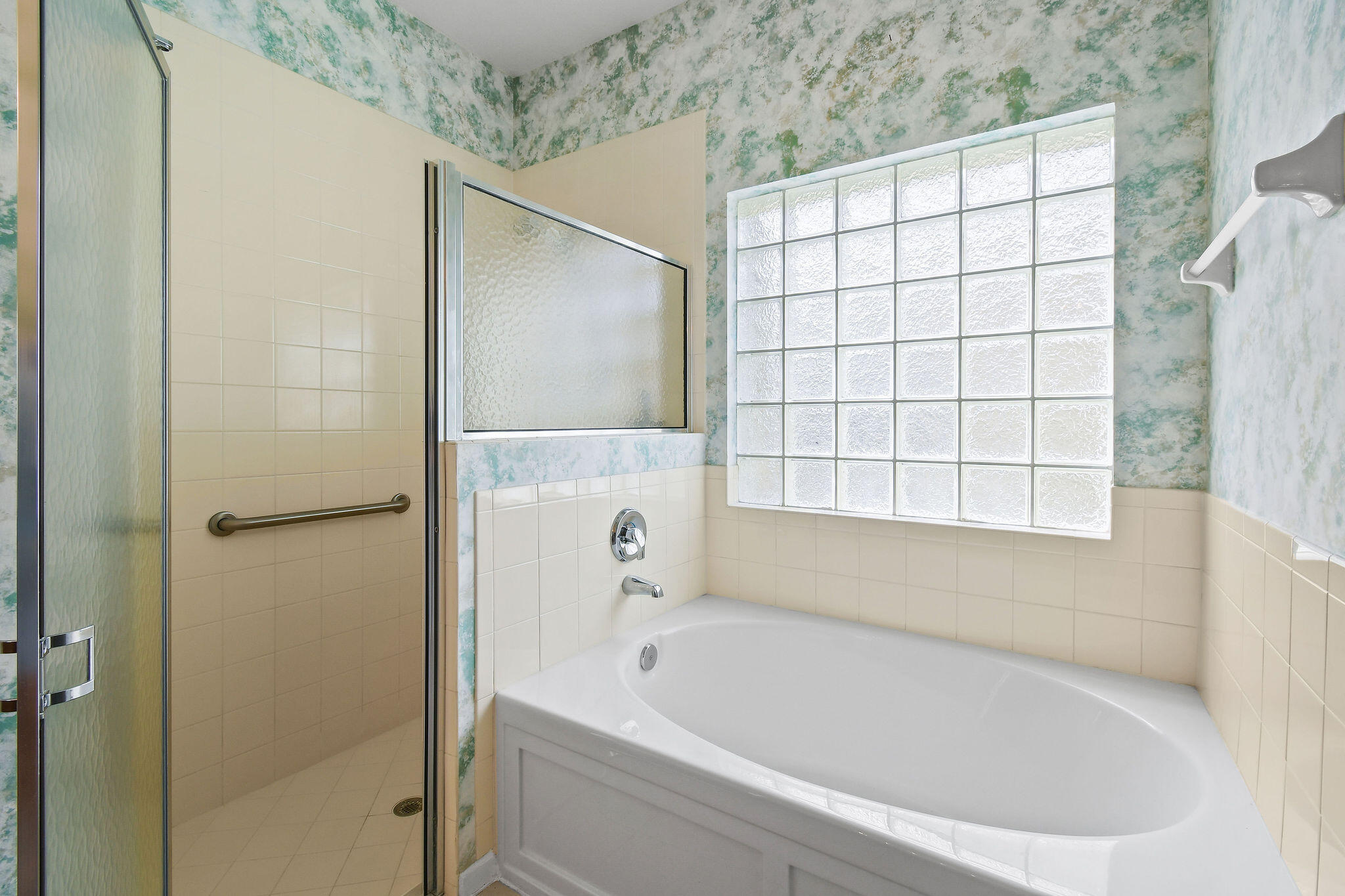 2585 San Andros, West Palm Beach FL 33411