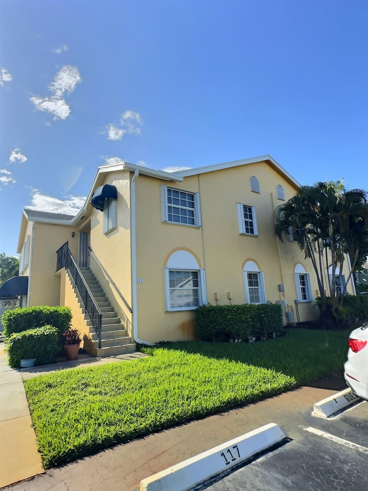 117 Waterside #117, Hypoluxo FL 33462