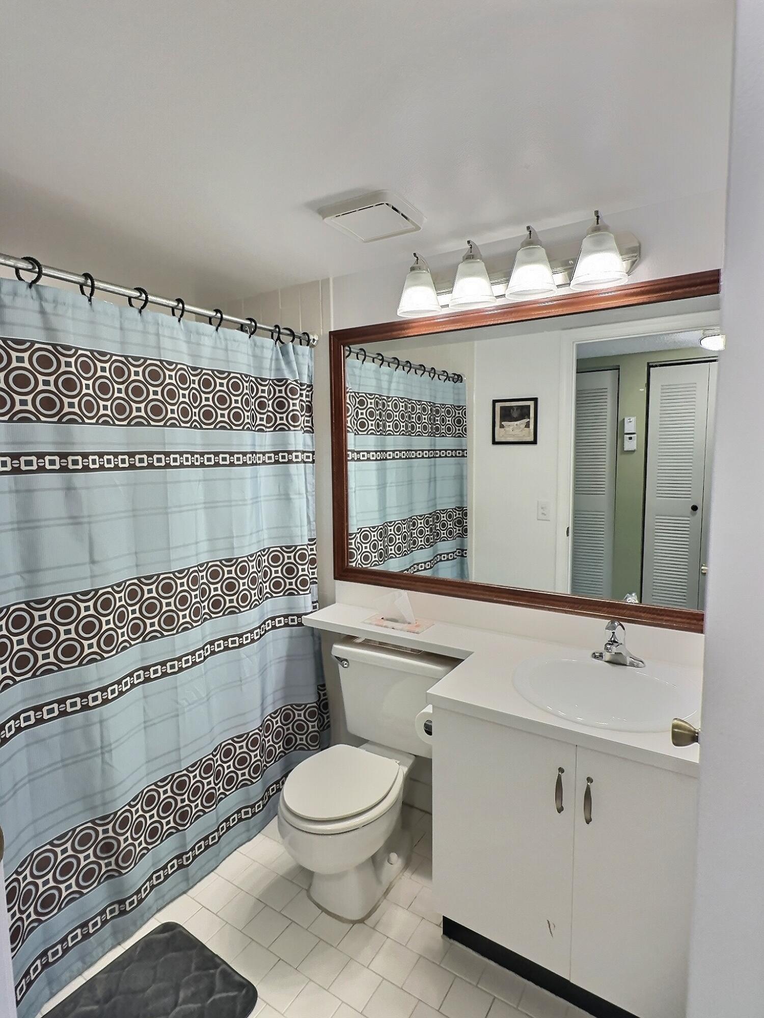 117 Waterside #117, Hypoluxo FL 33462