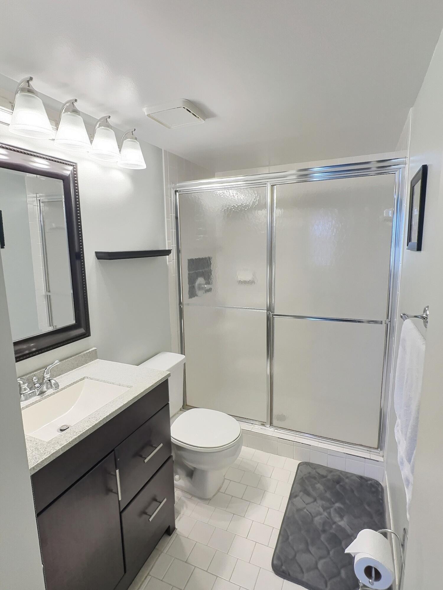 117 Waterside #117, Hypoluxo FL 33462