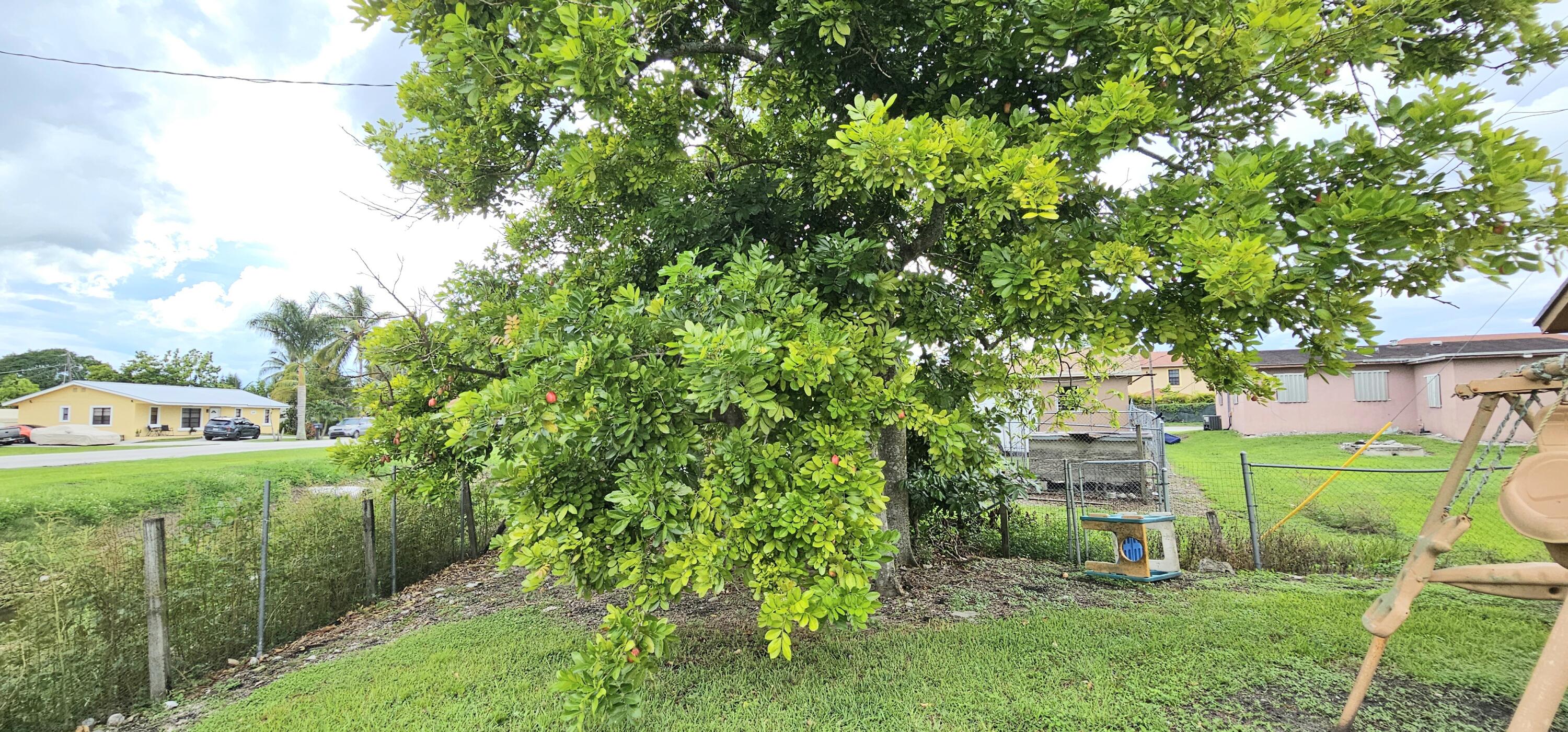632 SW 13th, Belle Glade FL 33430