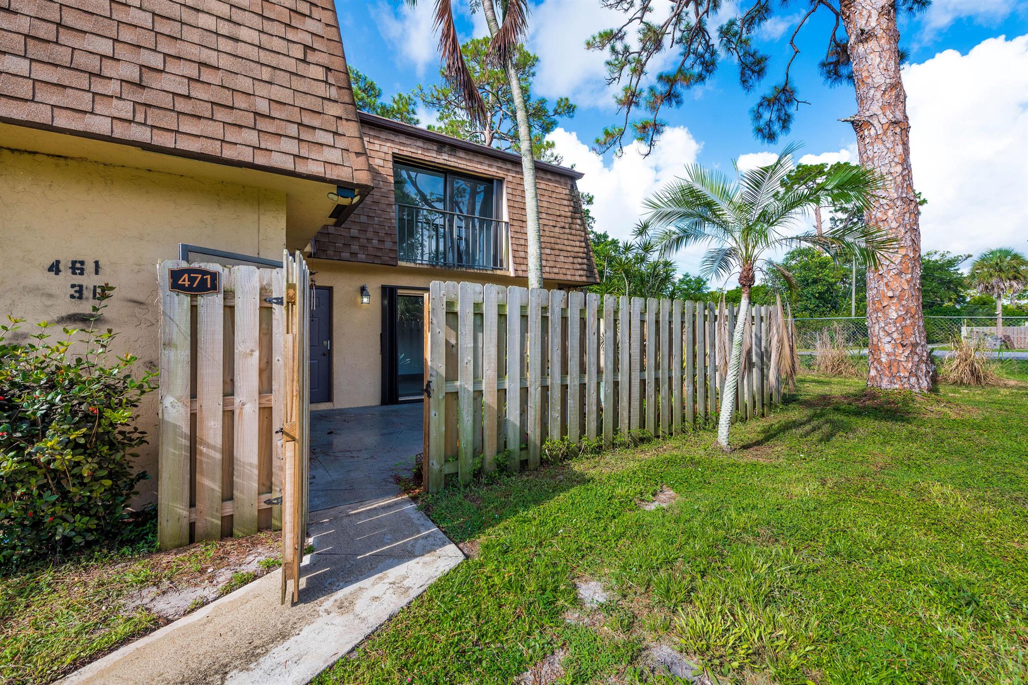 471 Kirk Road #D, West Palm Beach FL 33406