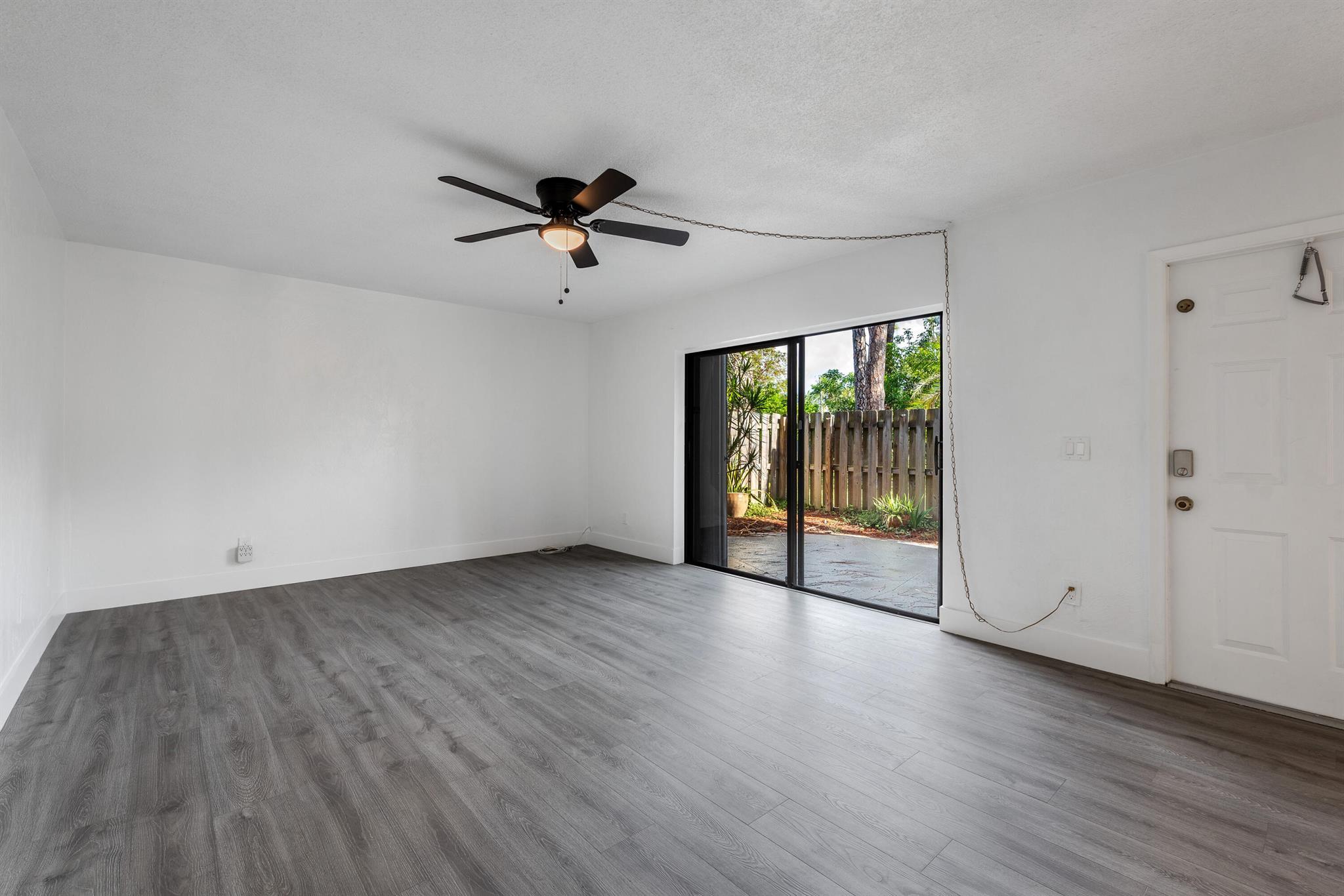 471 Kirk Road #D, West Palm Beach FL 33406
