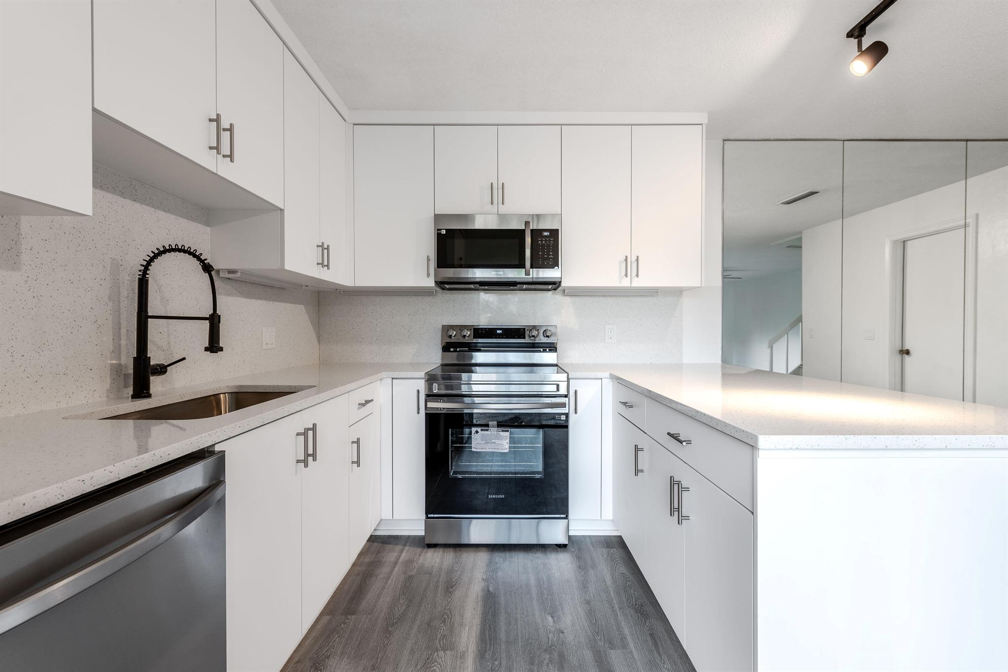 471 Kirk Road #D, West Palm Beach FL 33406