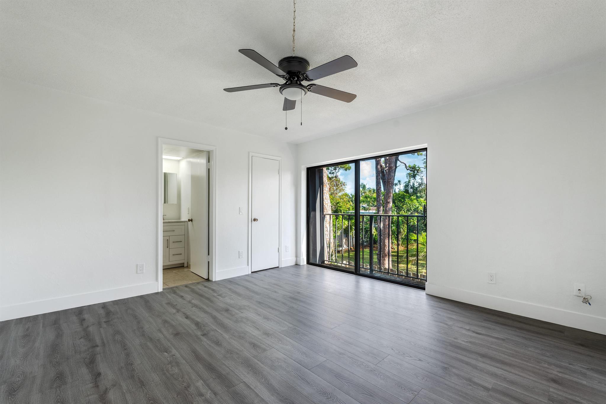 471 Kirk Road #D, West Palm Beach FL 33406