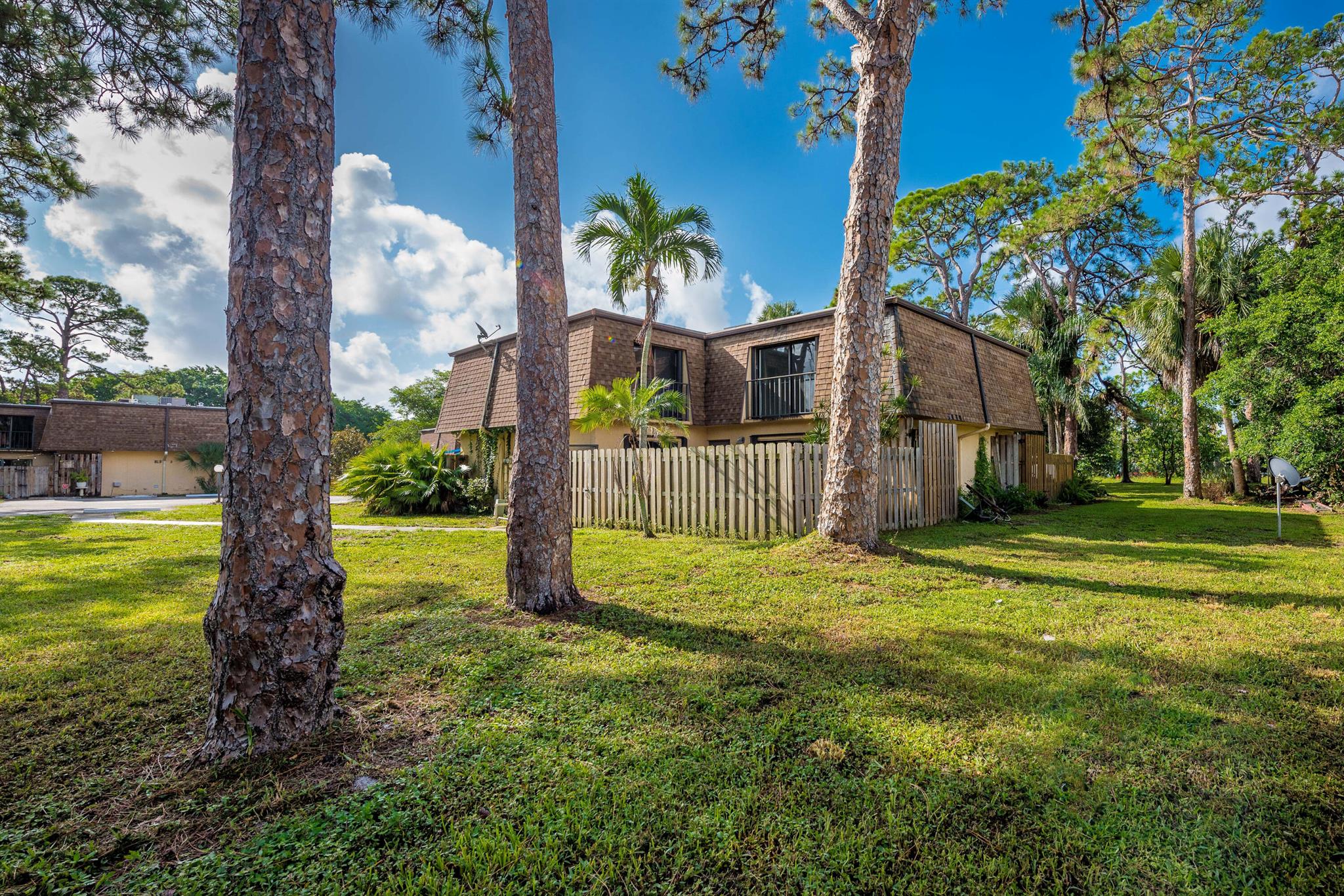 471 Kirk Road #D, West Palm Beach FL 33406