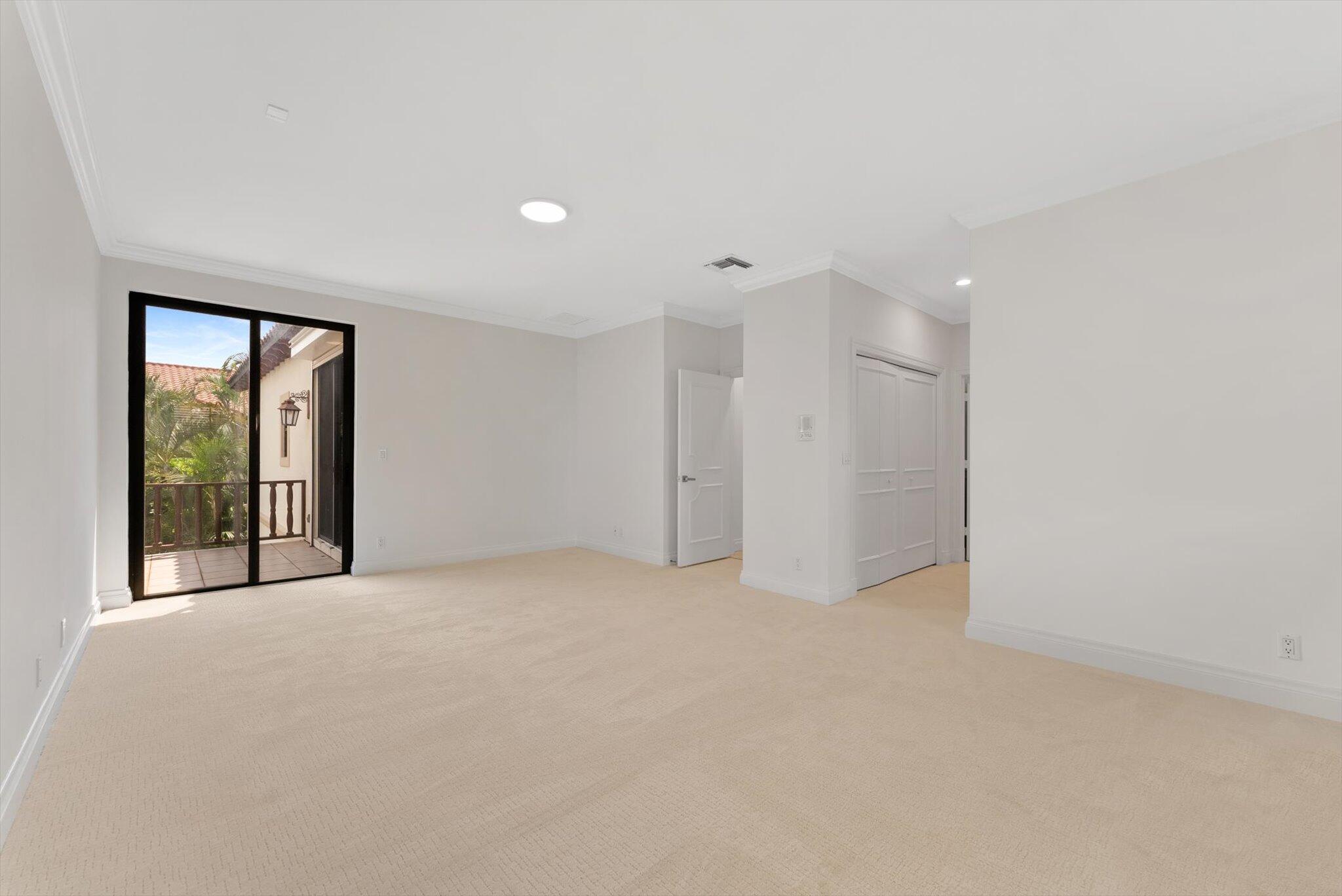 5841 N Ocean #F2, Ocean Ridge FL 33435