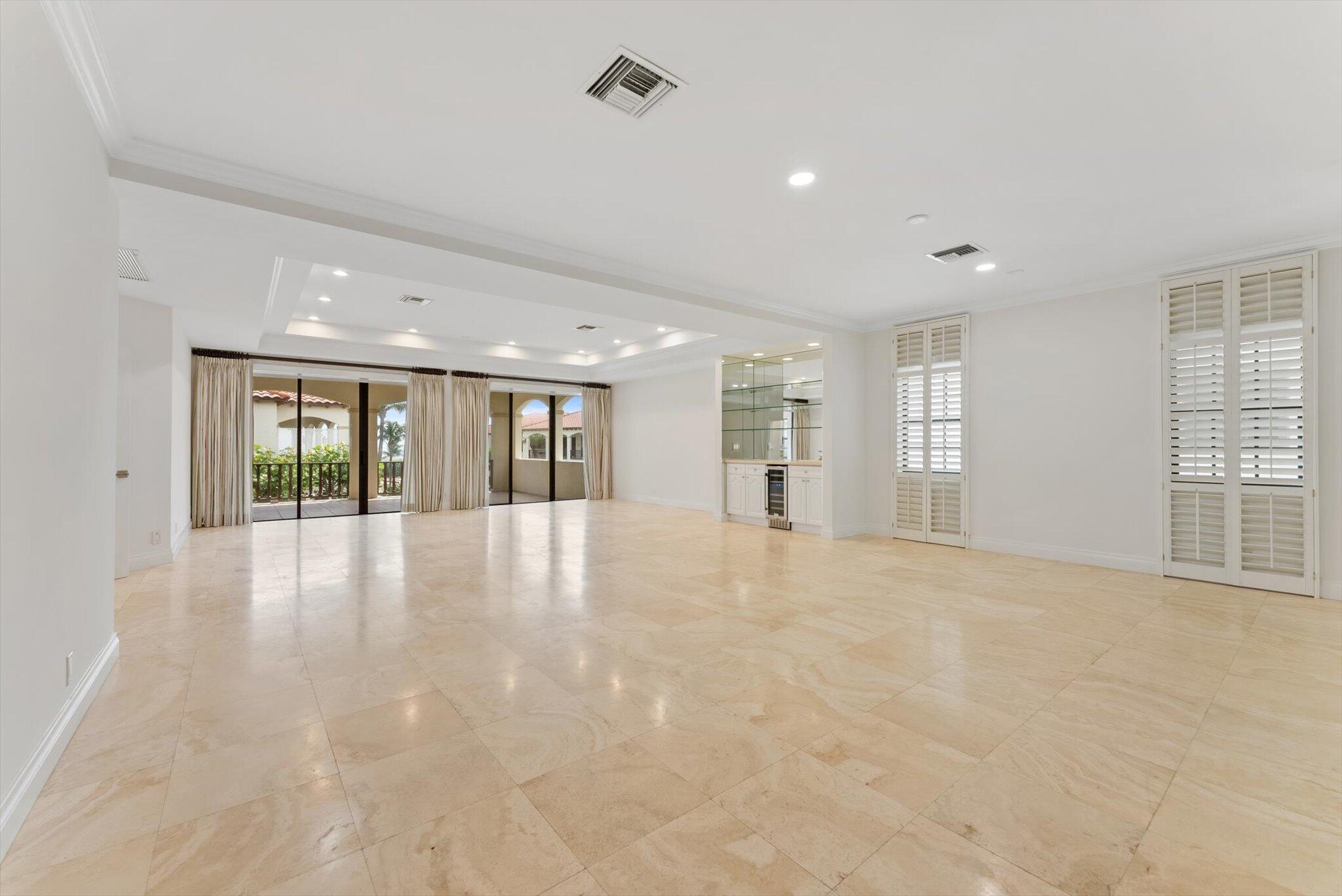 5841 N Ocean #F2, Ocean Ridge FL 33435