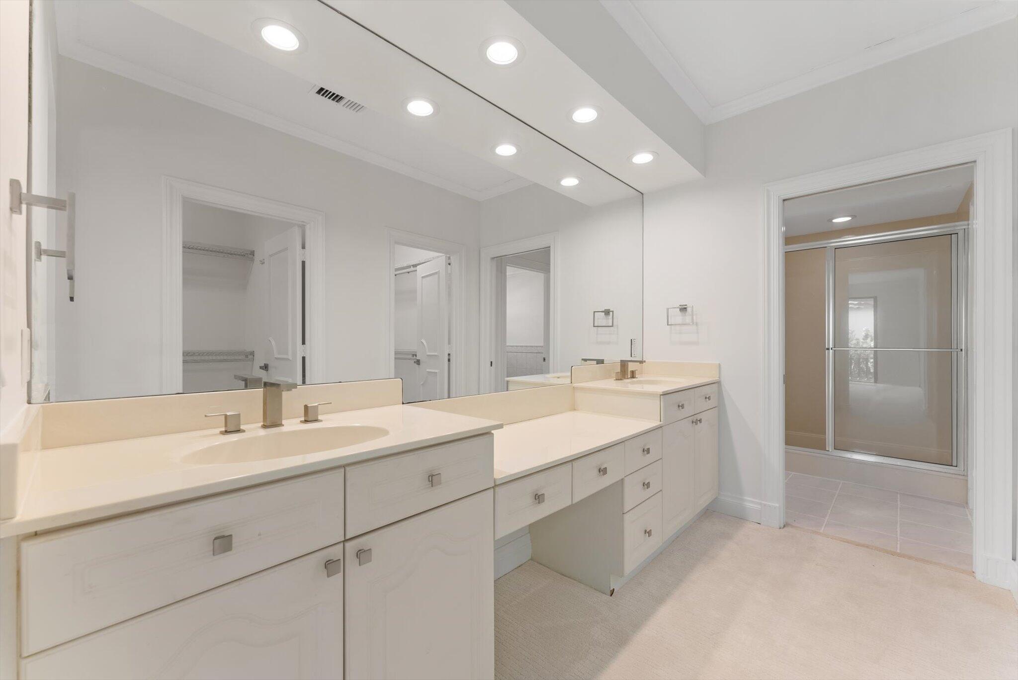 5841 N Ocean #F2, Ocean Ridge FL 33435