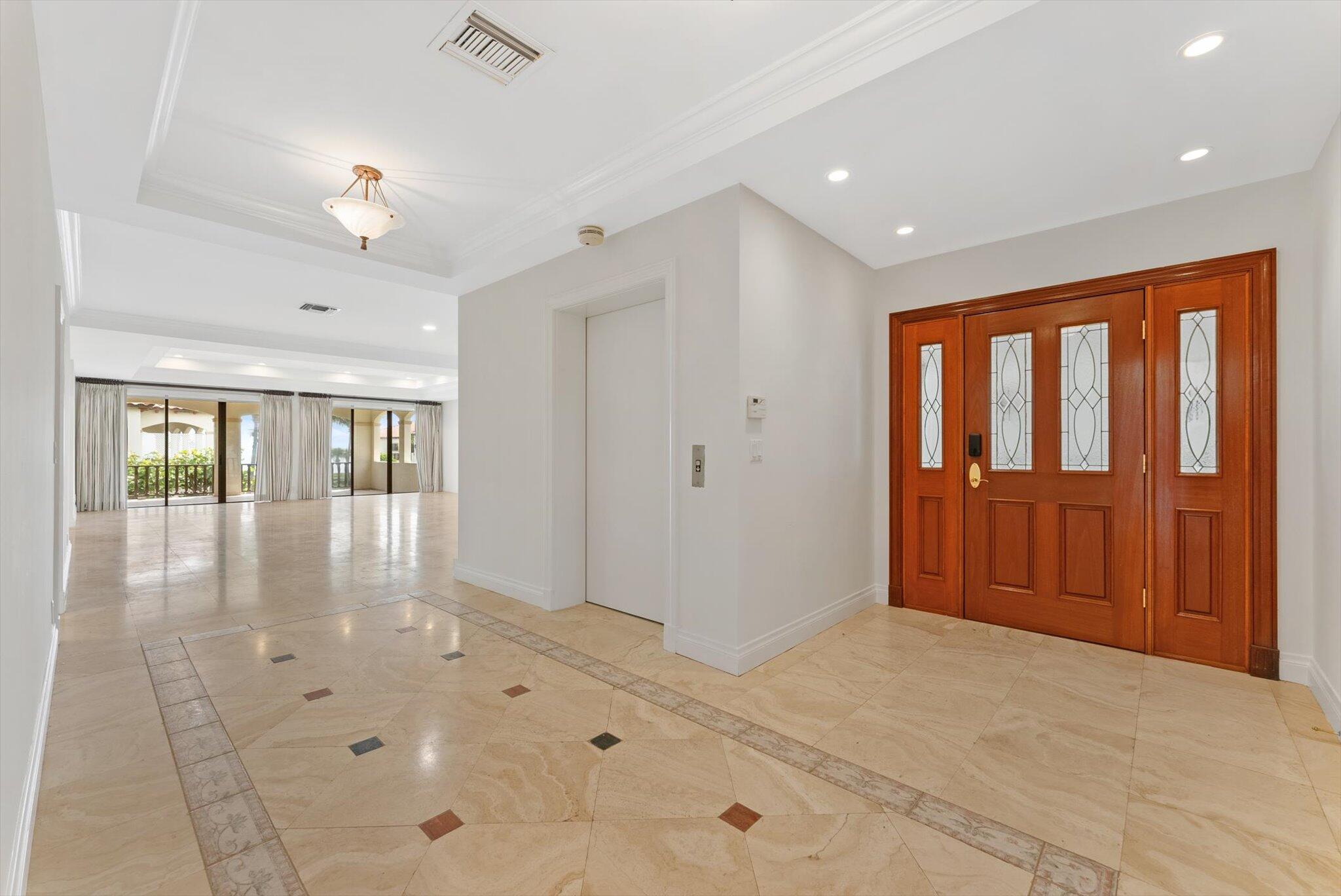 5841 N Ocean #F2, Ocean Ridge FL 33435