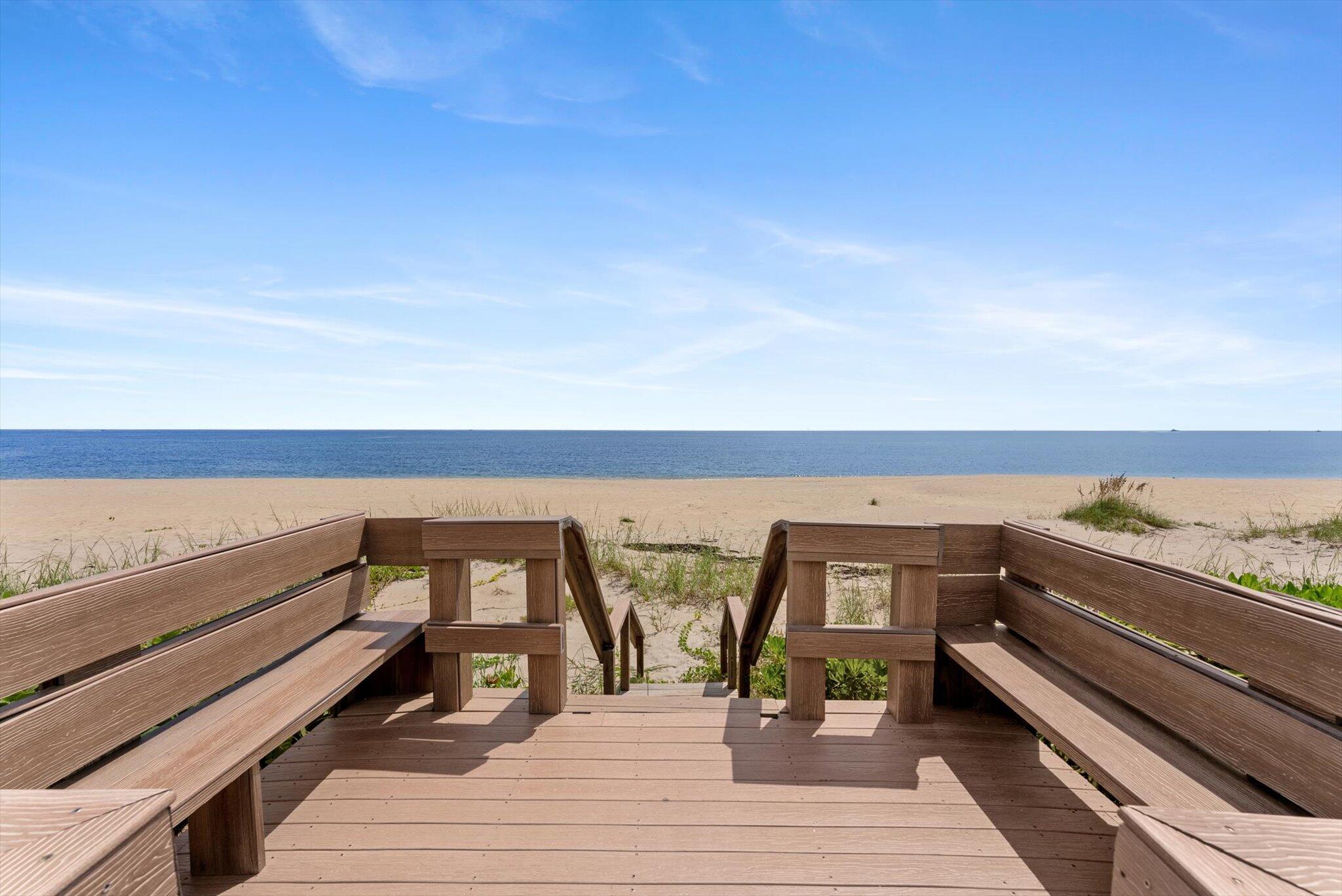 5841 N Ocean #F2, Ocean Ridge FL 33435