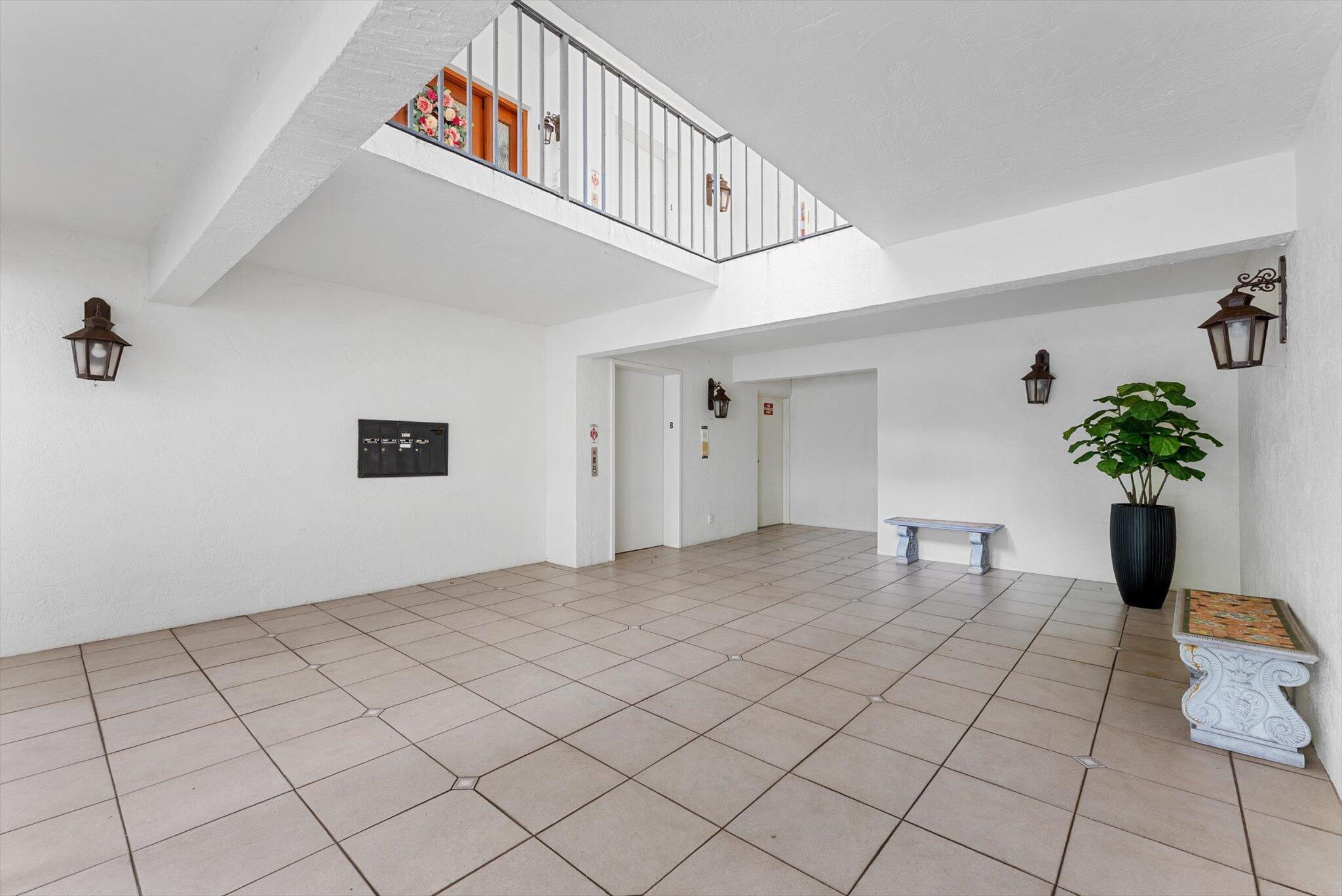 5841 N Ocean #F2, Ocean Ridge FL 33435