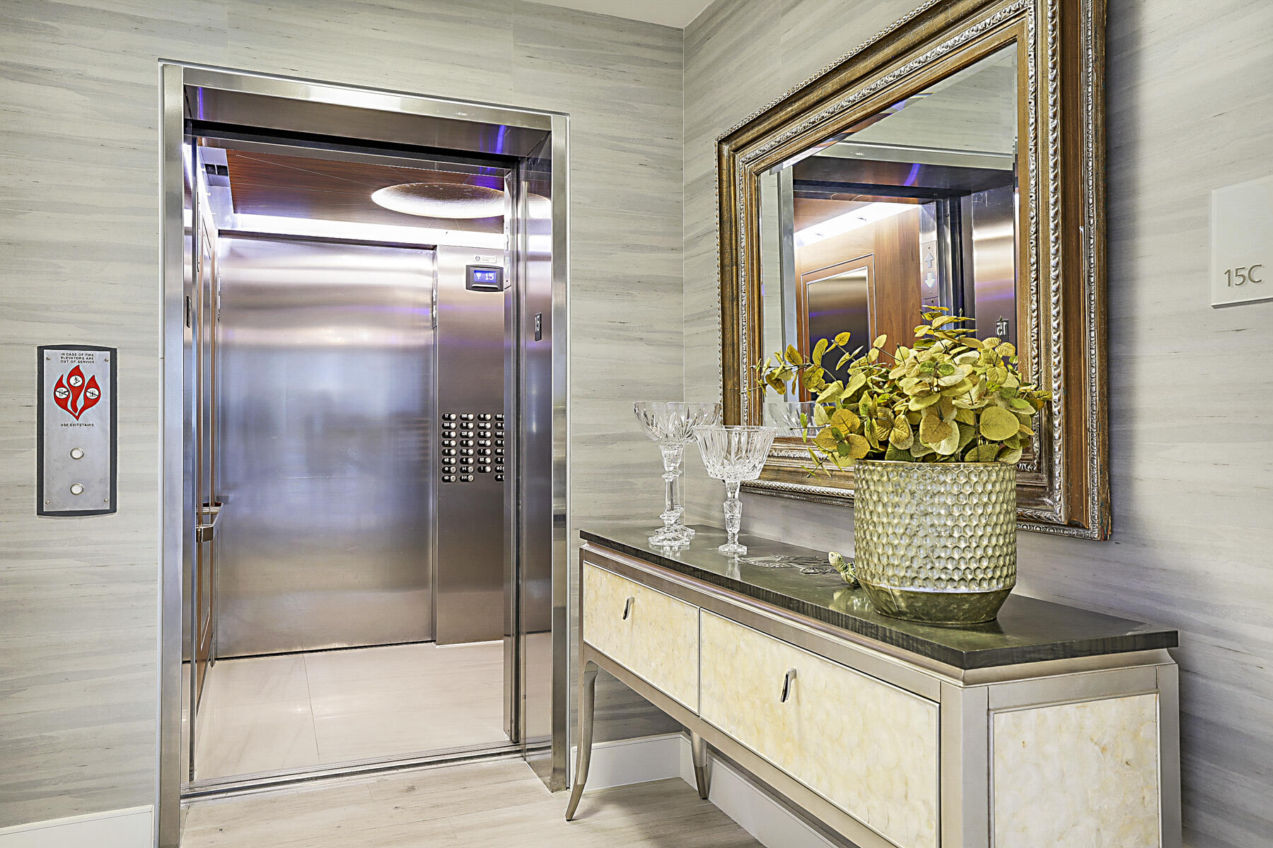 3730 N Ocean #15c, Singer Island FL 33404