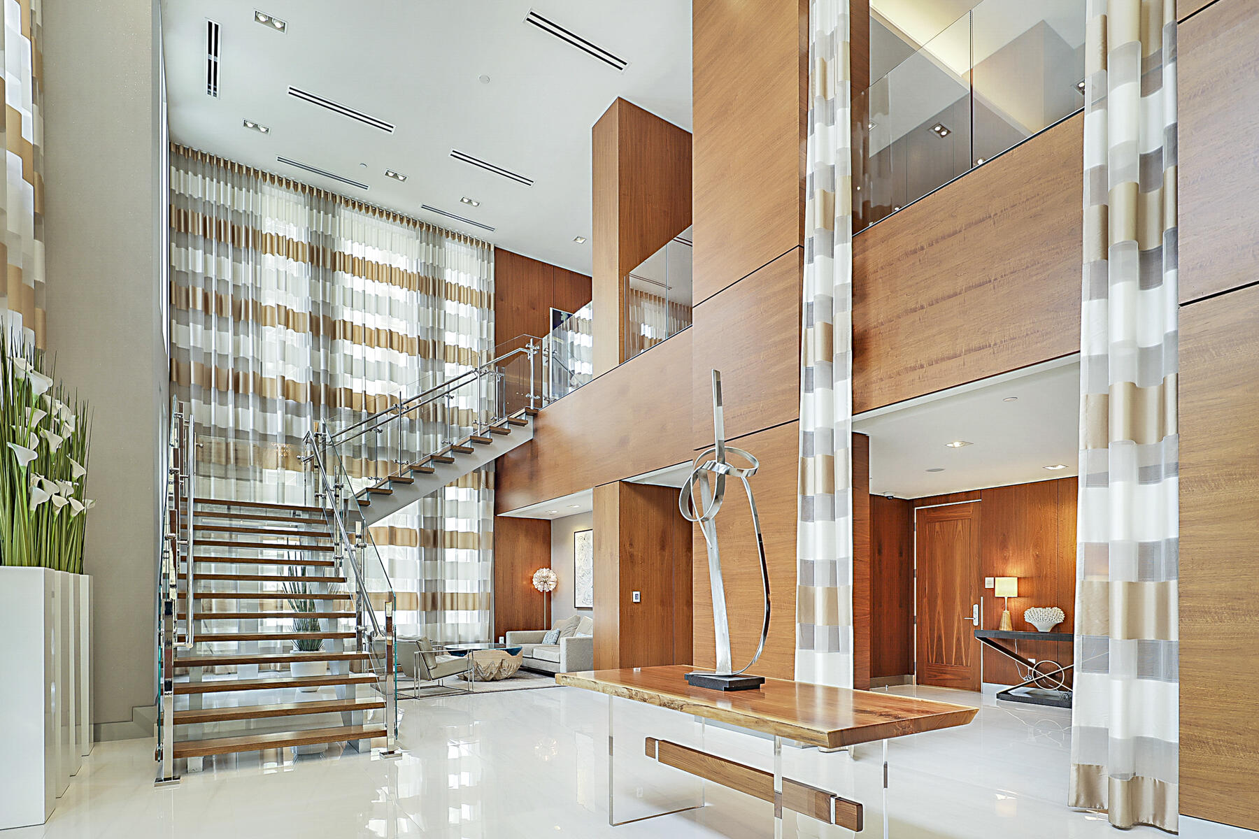 3730 N Ocean #15c, Singer Island FL 33404
