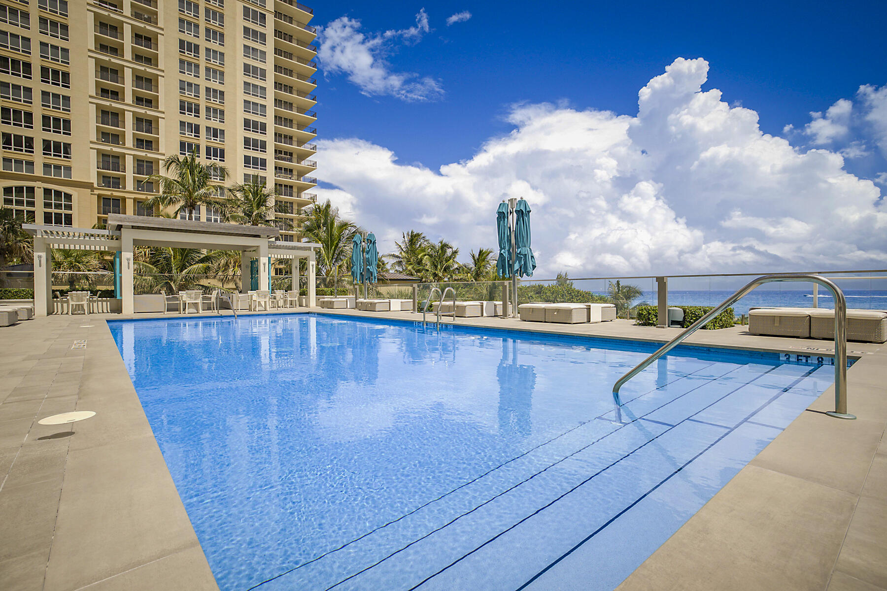 3730 N Ocean #15c, Singer Island FL 33404