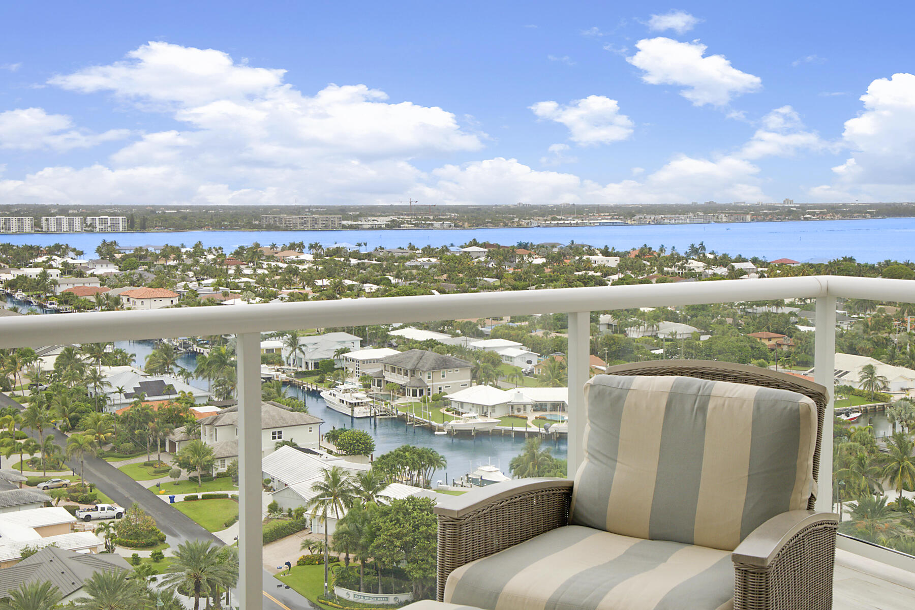 3730 N Ocean #15c, Singer Island FL 33404